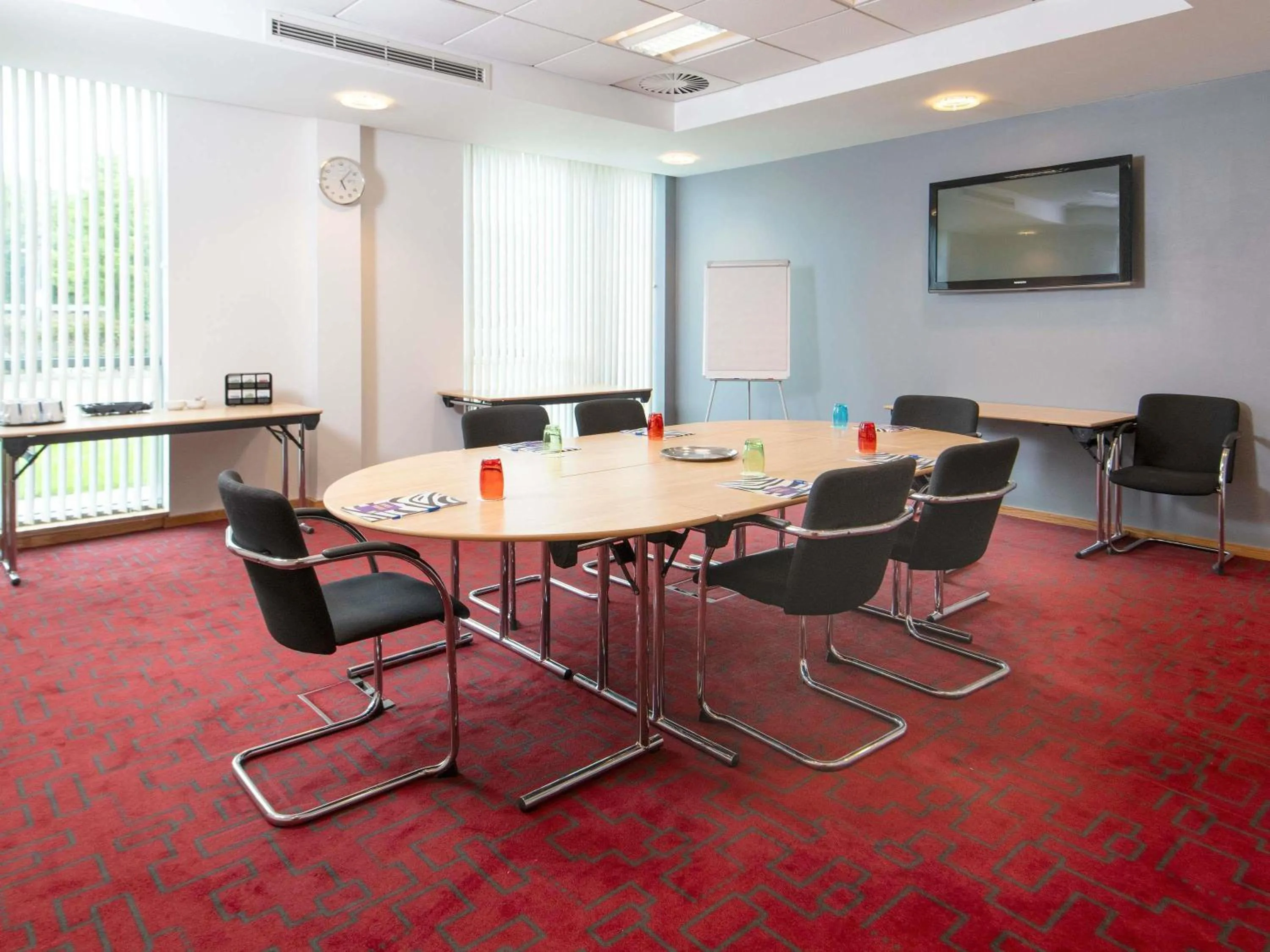 Meeting/conference room in ibis Styles Crewe