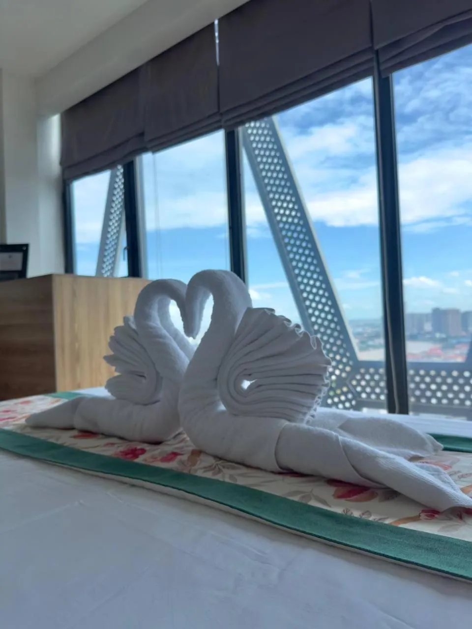 Bedroom, Bed in The Snowbell Hotel