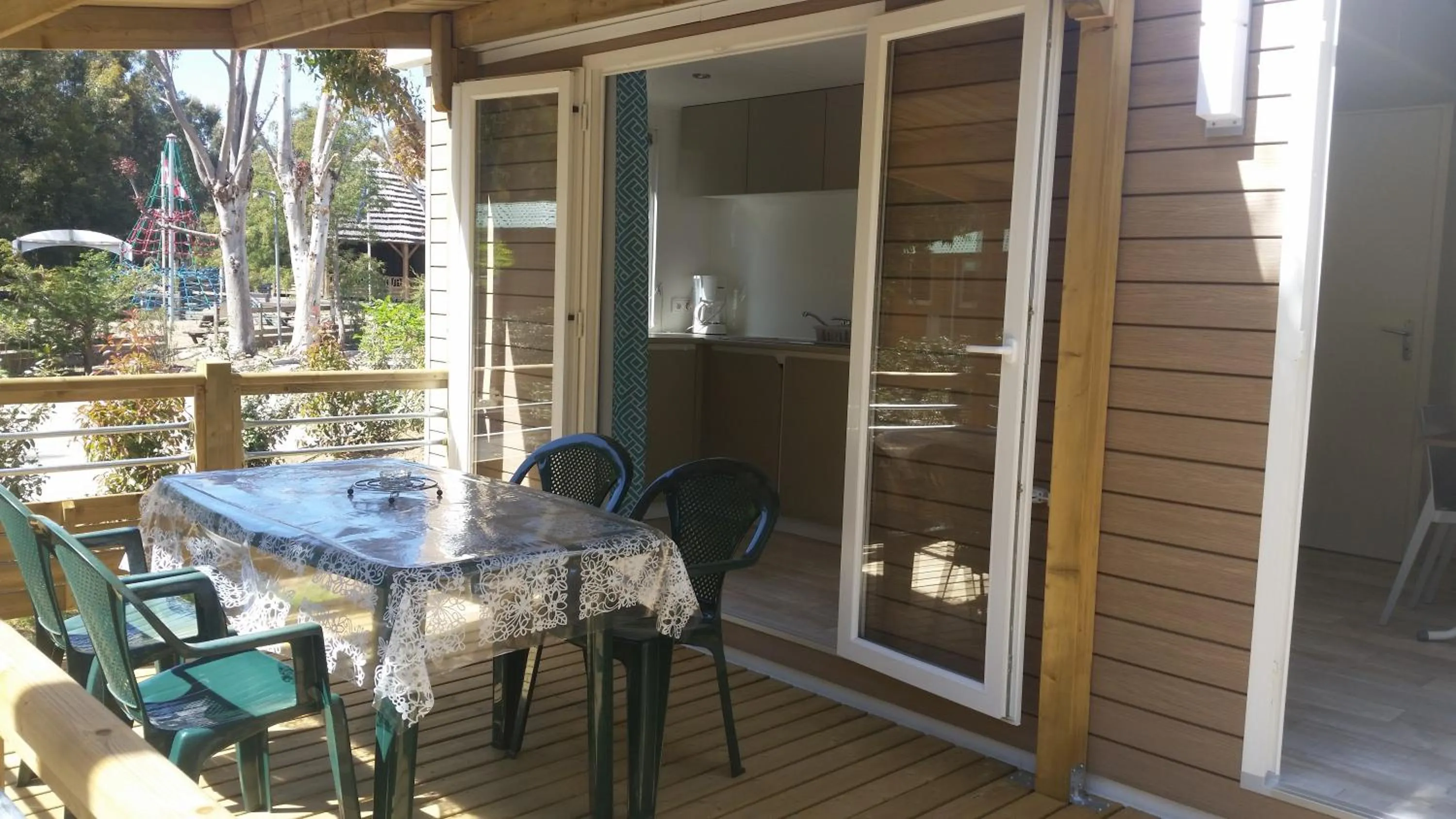 Patio in Camping La Pinède