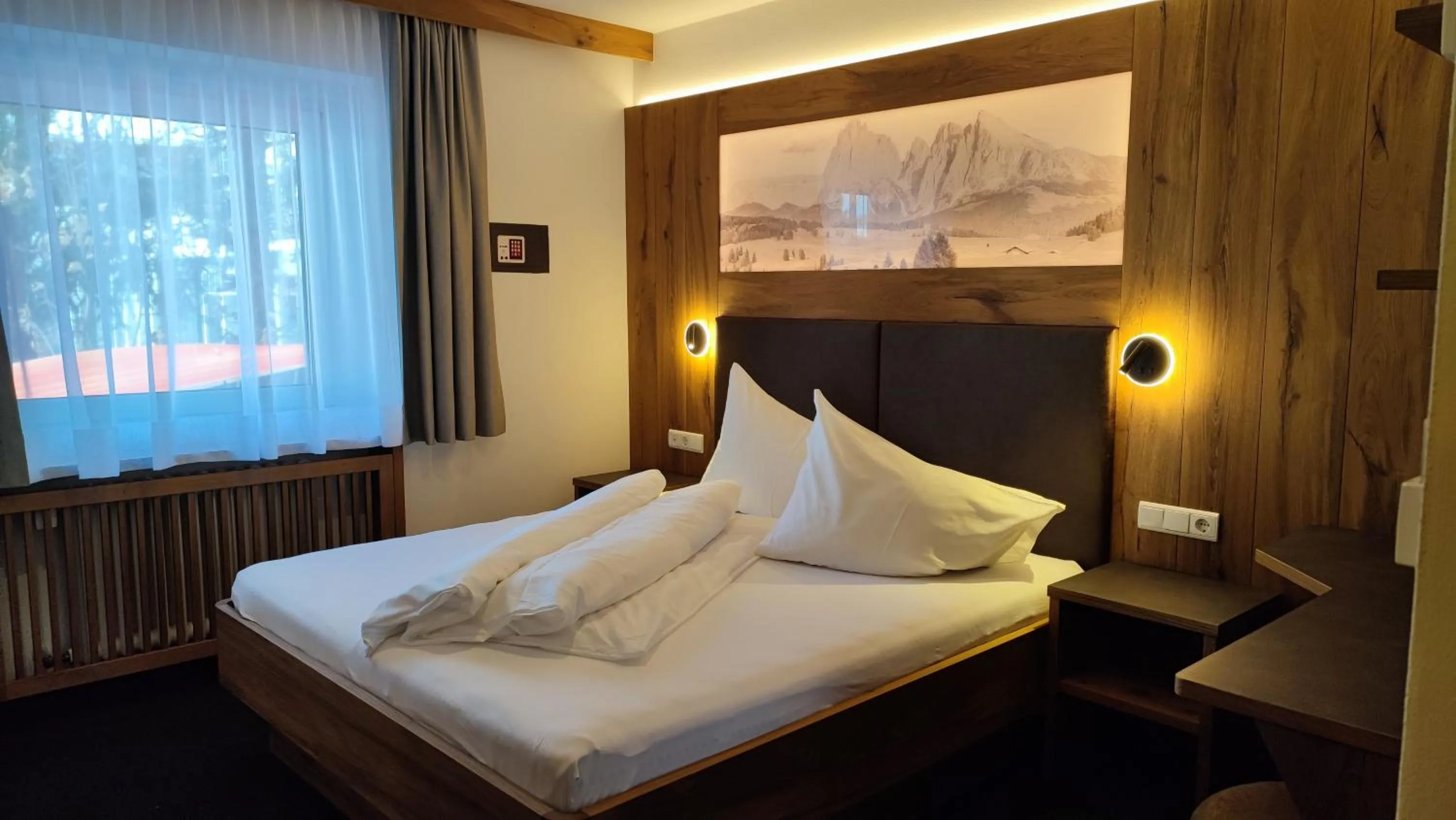 Photo of the whole room, Bed in Garni Flurida