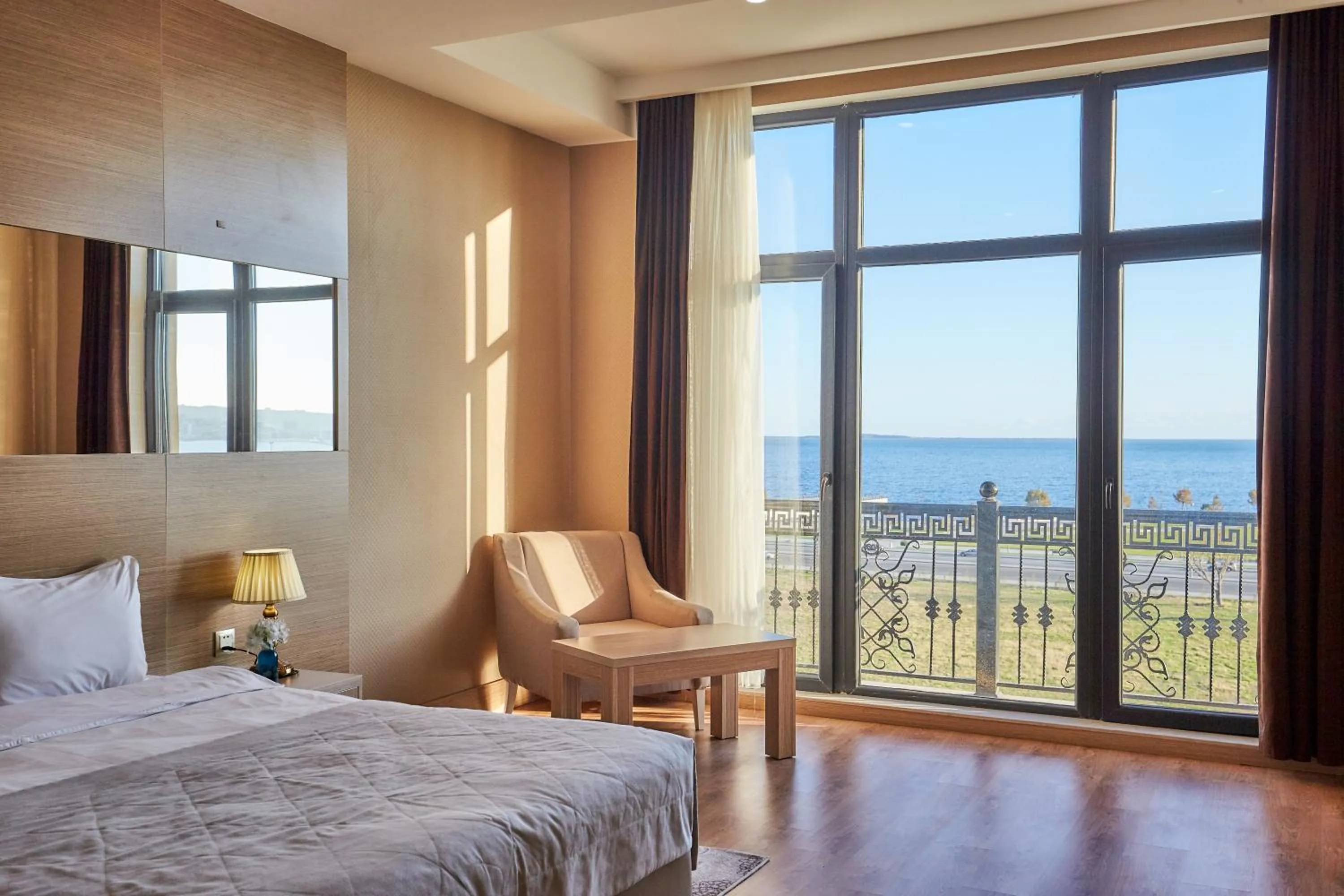 Bedroom, Bed in NOBEL Hotel