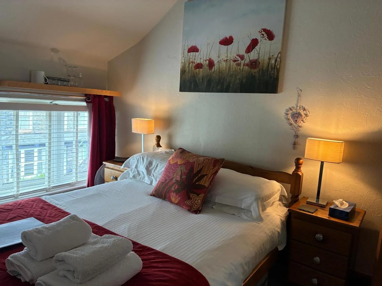 Bed in 3 Cambridge Villas