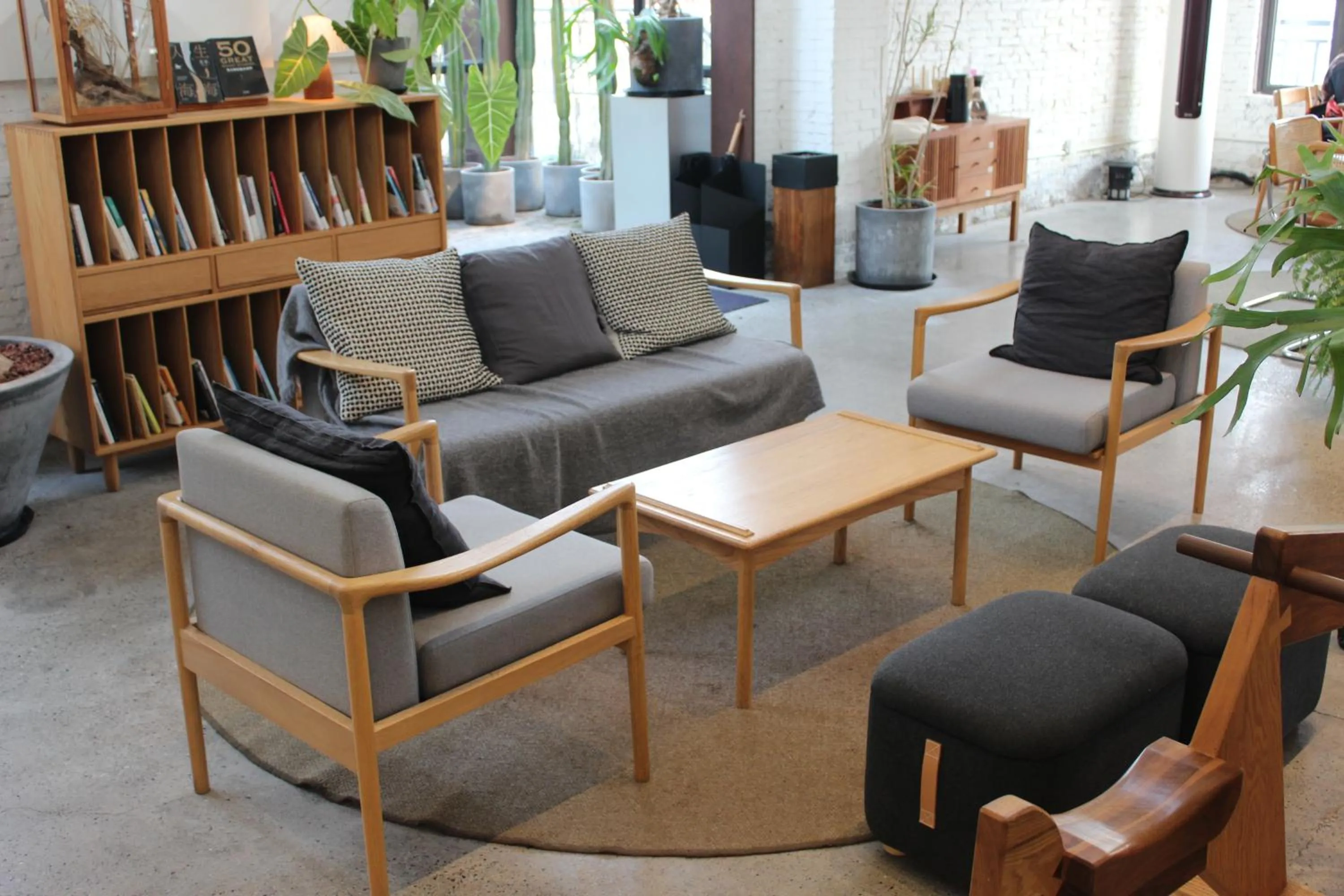 Restaurant/places to eat in Lin Yin Art Hotel Shanghai（Pudong airport）