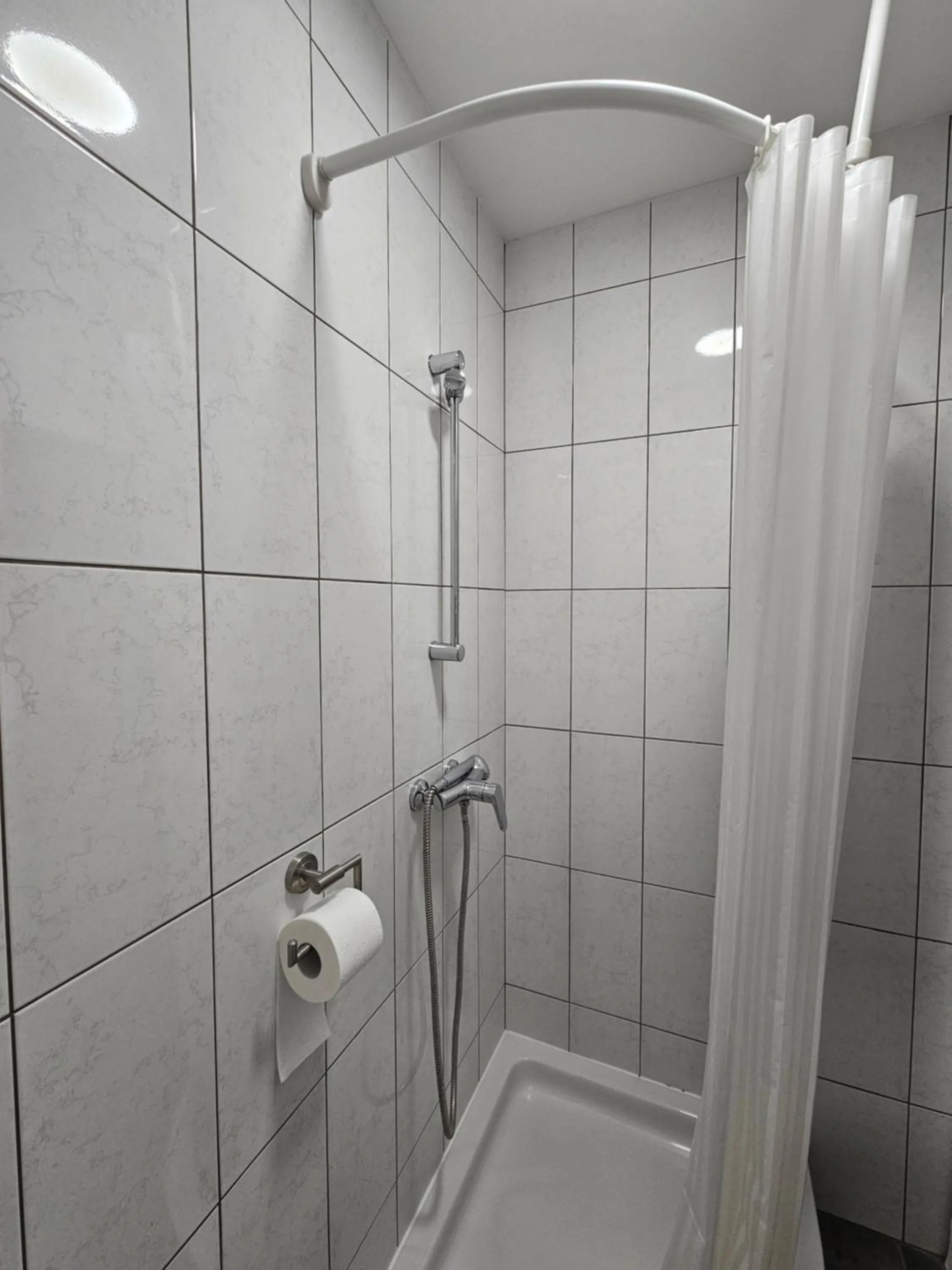 Shower in Filipovic rent a car & apartments