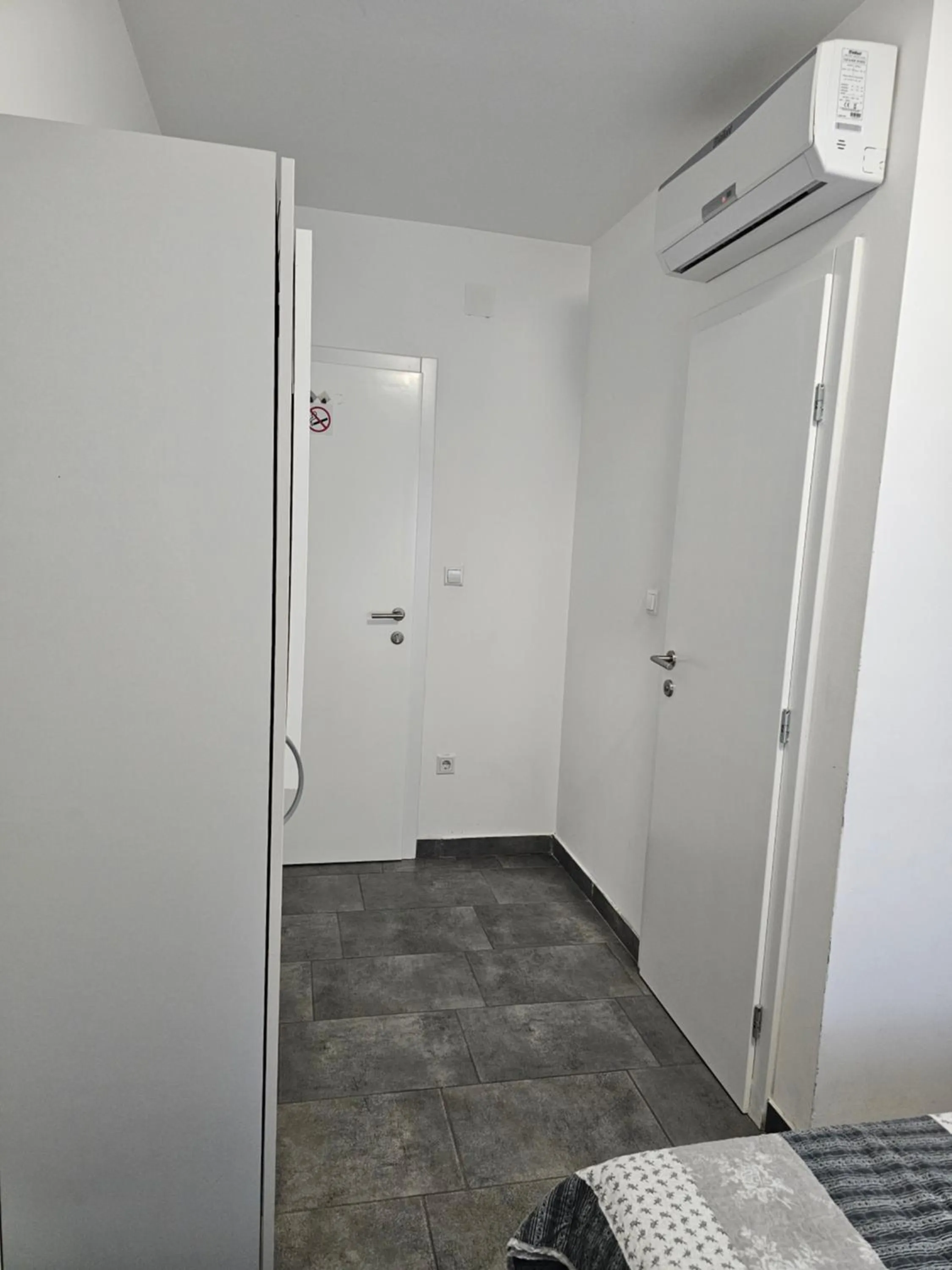 wardrobe in Filipovic rent a car & apartments