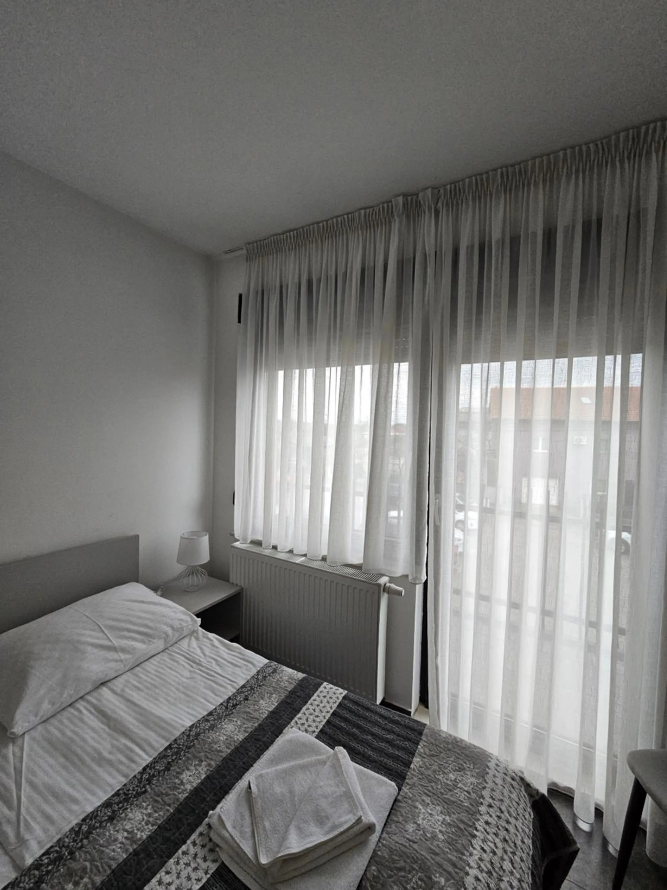 Bed in Filipovic rent a car & apartments