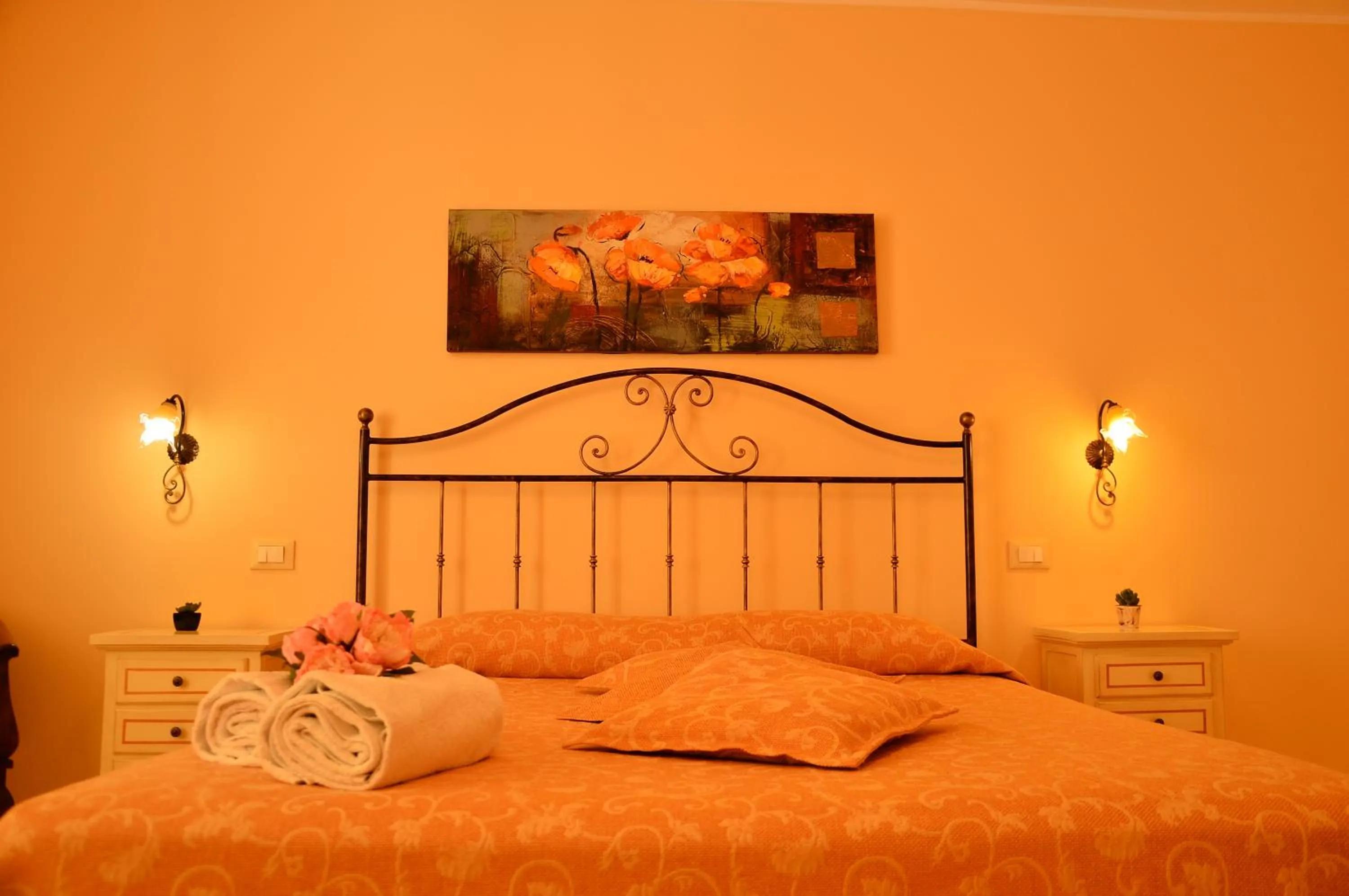 Photo of the whole room in Attinia