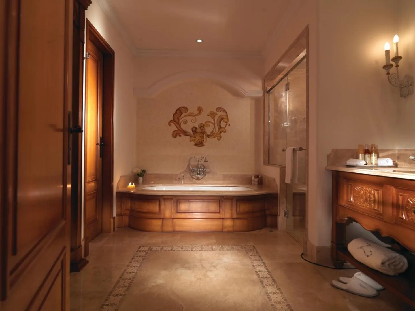 Bath in Palacio Nazarenas, A Belmond Hotel, Cusco