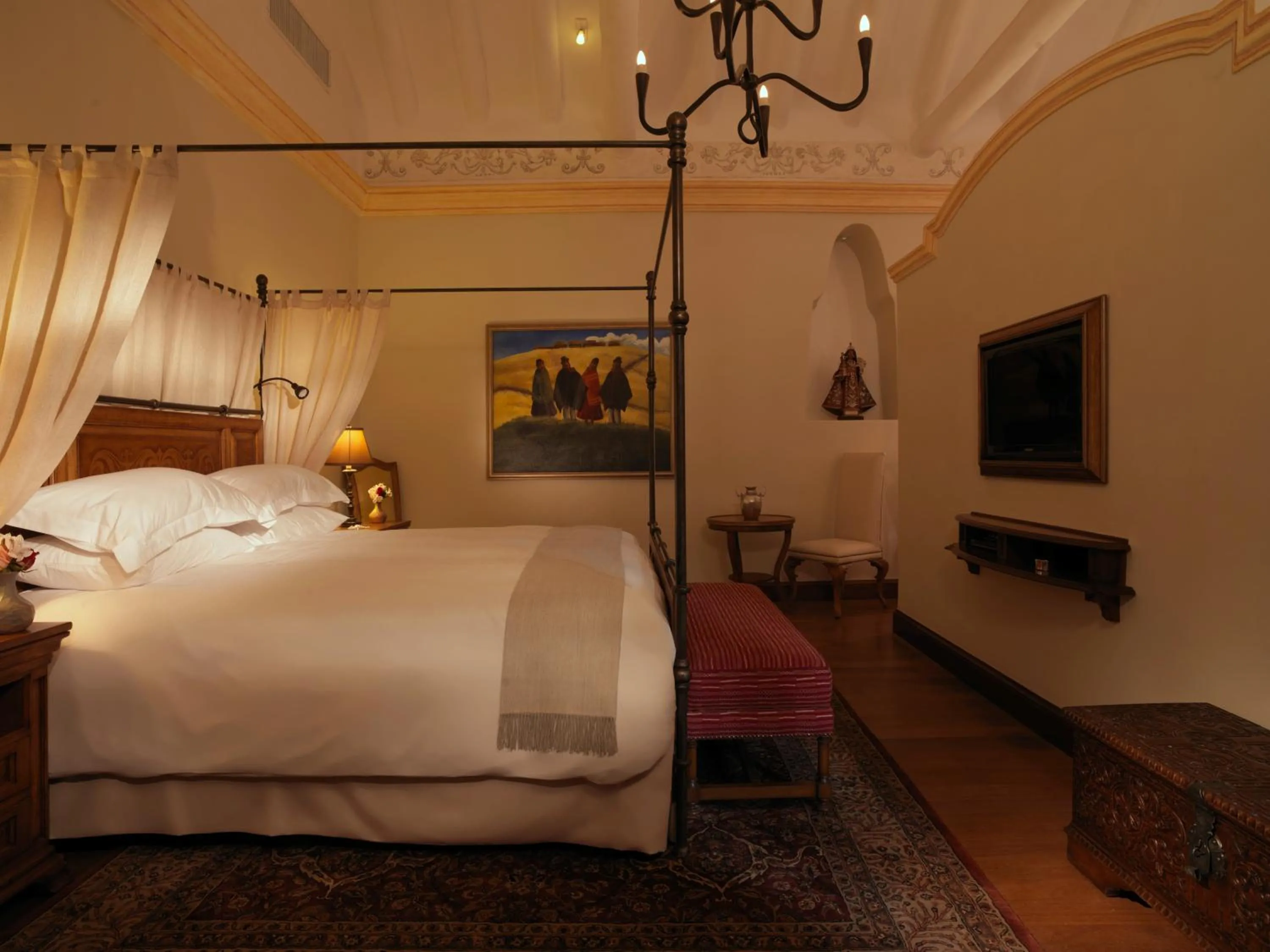 Photo of the whole room, Bed in Palacio Nazarenas, A Belmond Hotel, Cusco