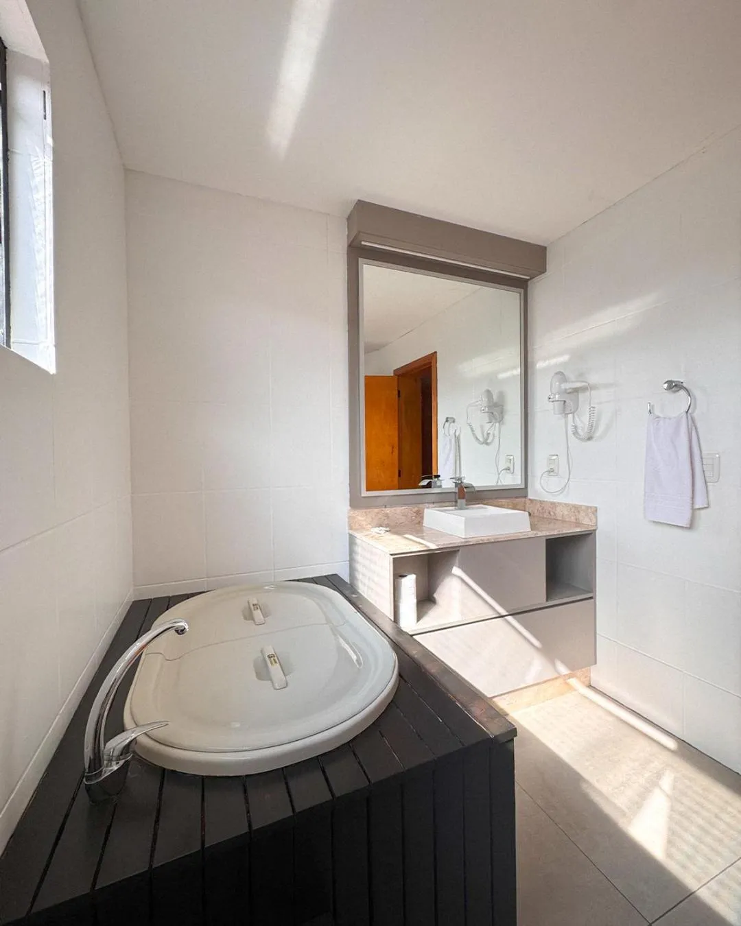 Bathroom in Letto Hotel Flores da Cunha