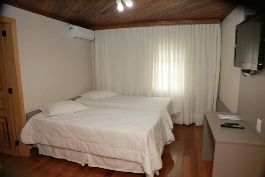 Bed in Letto Hotel Flores da Cunha