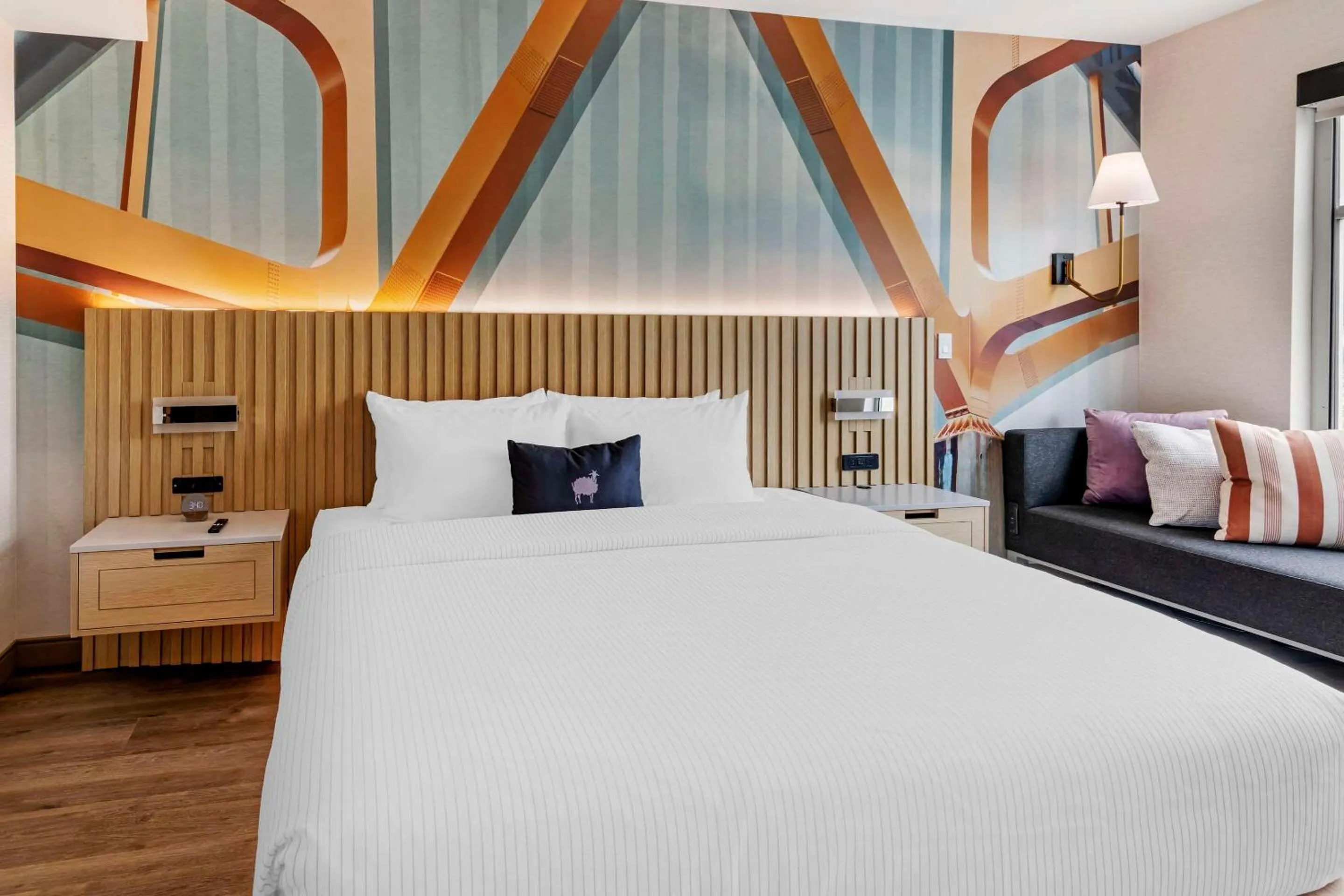 Bedroom, Bed in Cambria Hotel North Conway