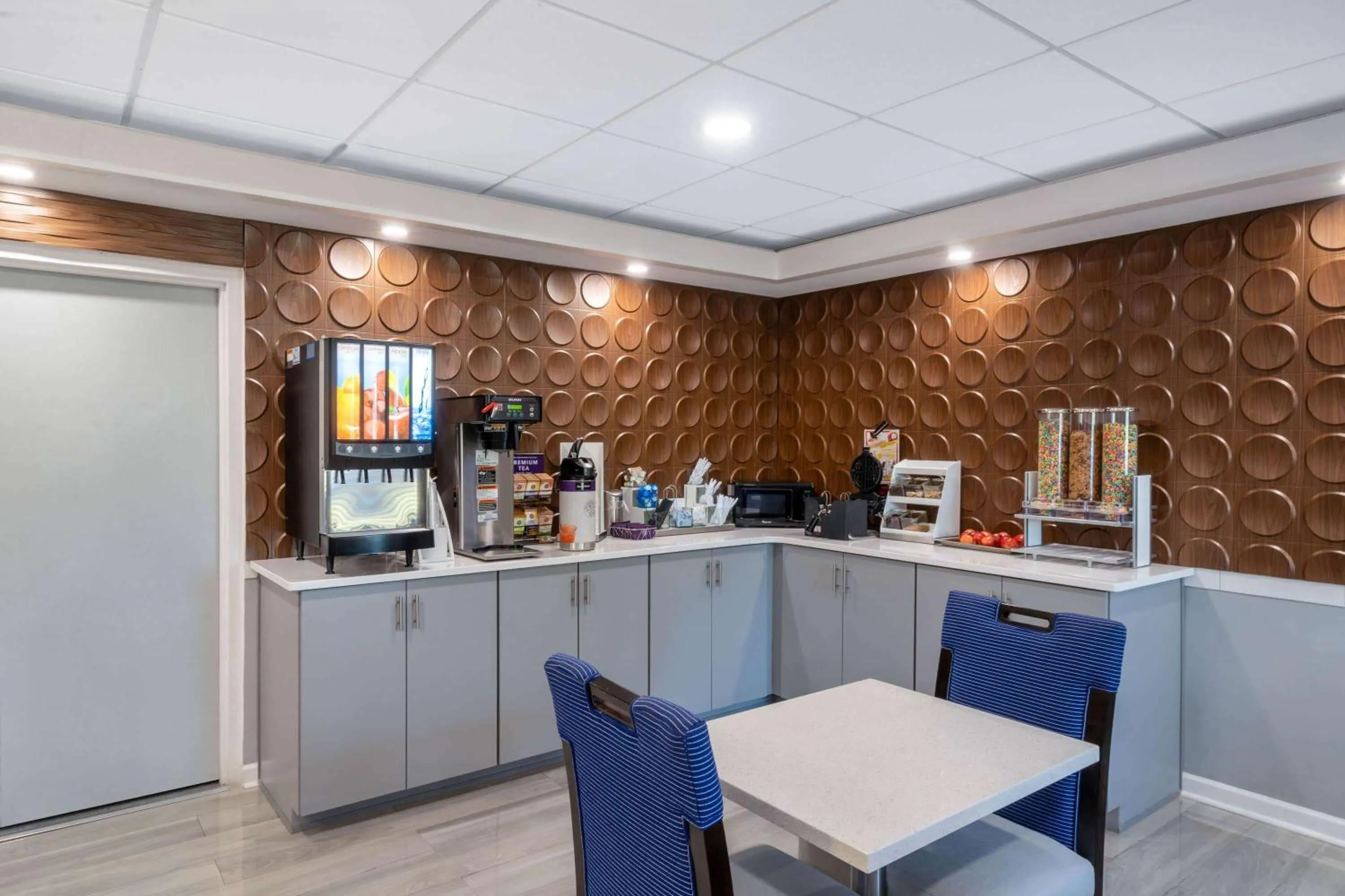 Restaurant/places to eat in Wingate by Wyndham Horn Lake Southaven