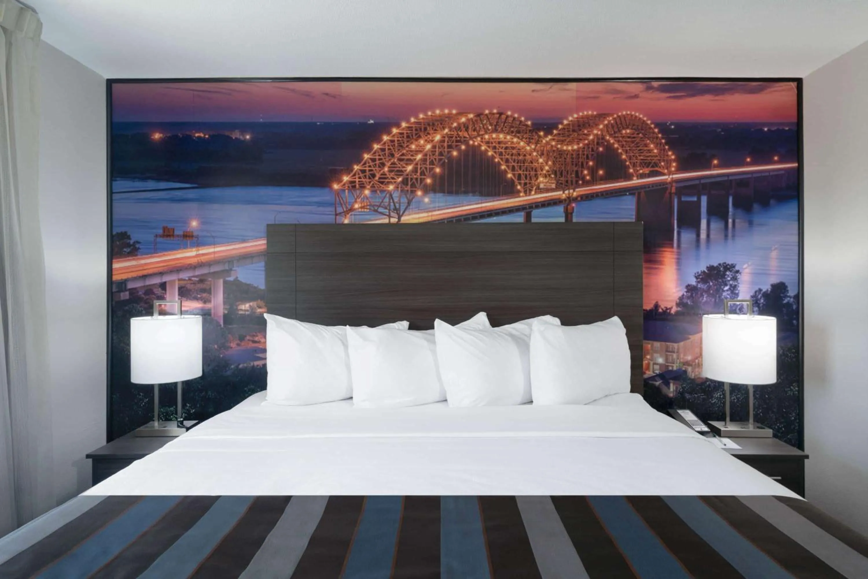 Photo of the whole room, Bed in Wingate by Wyndham Horn Lake Southaven