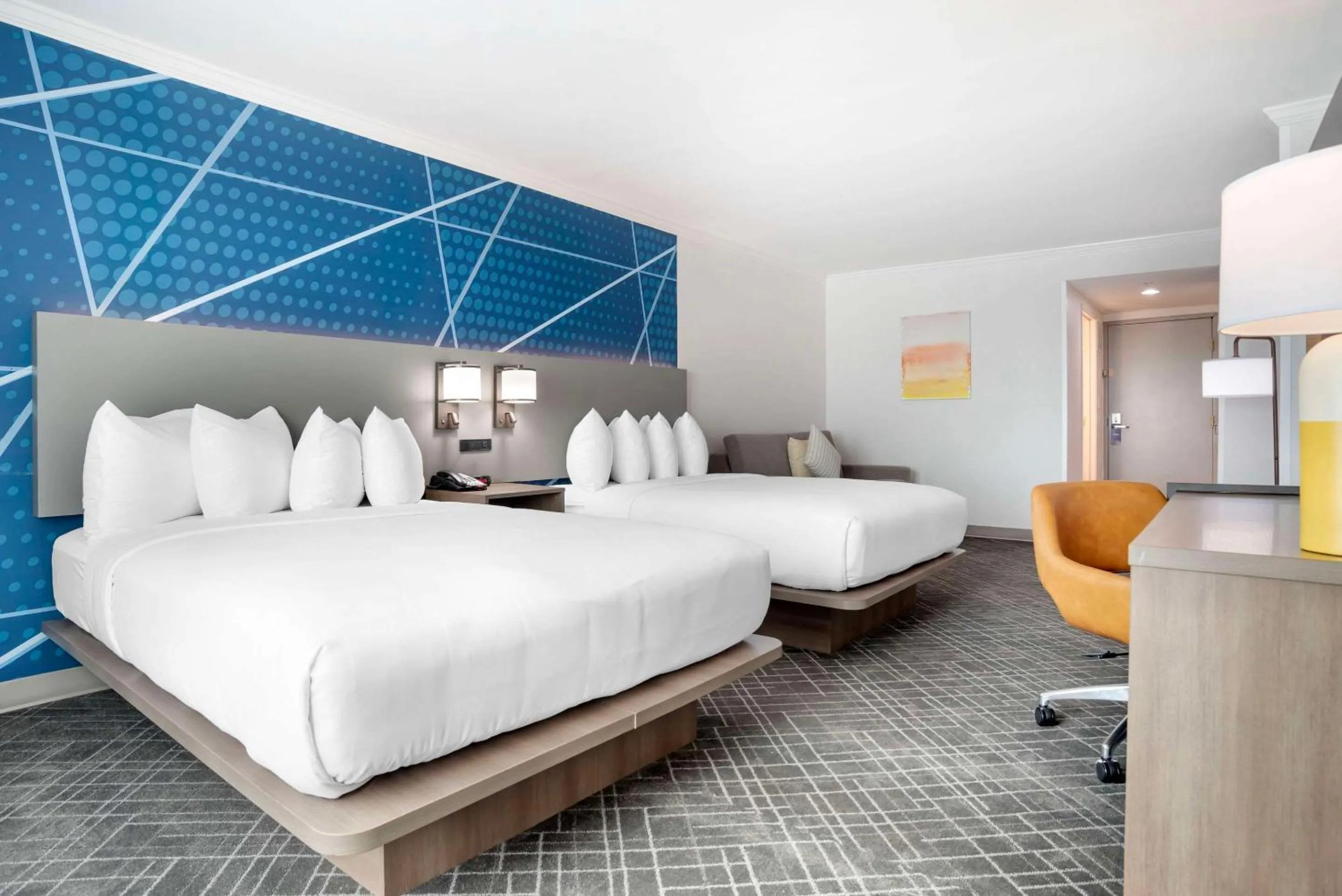 Bedroom, Bed in Comfort Inn & Suites New Orleans Airport North