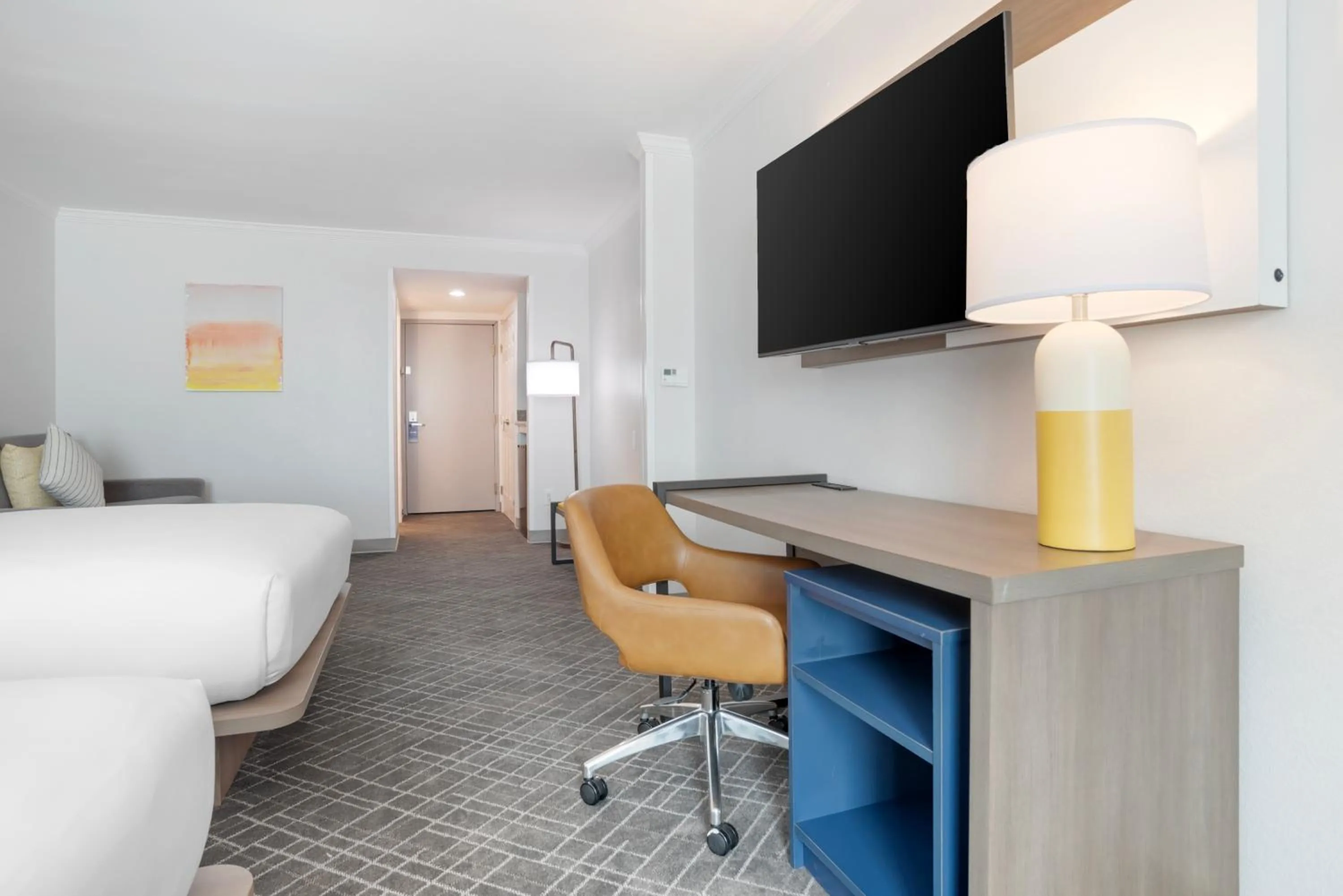 Bed in Comfort Inn & Suites New Orleans Airport North