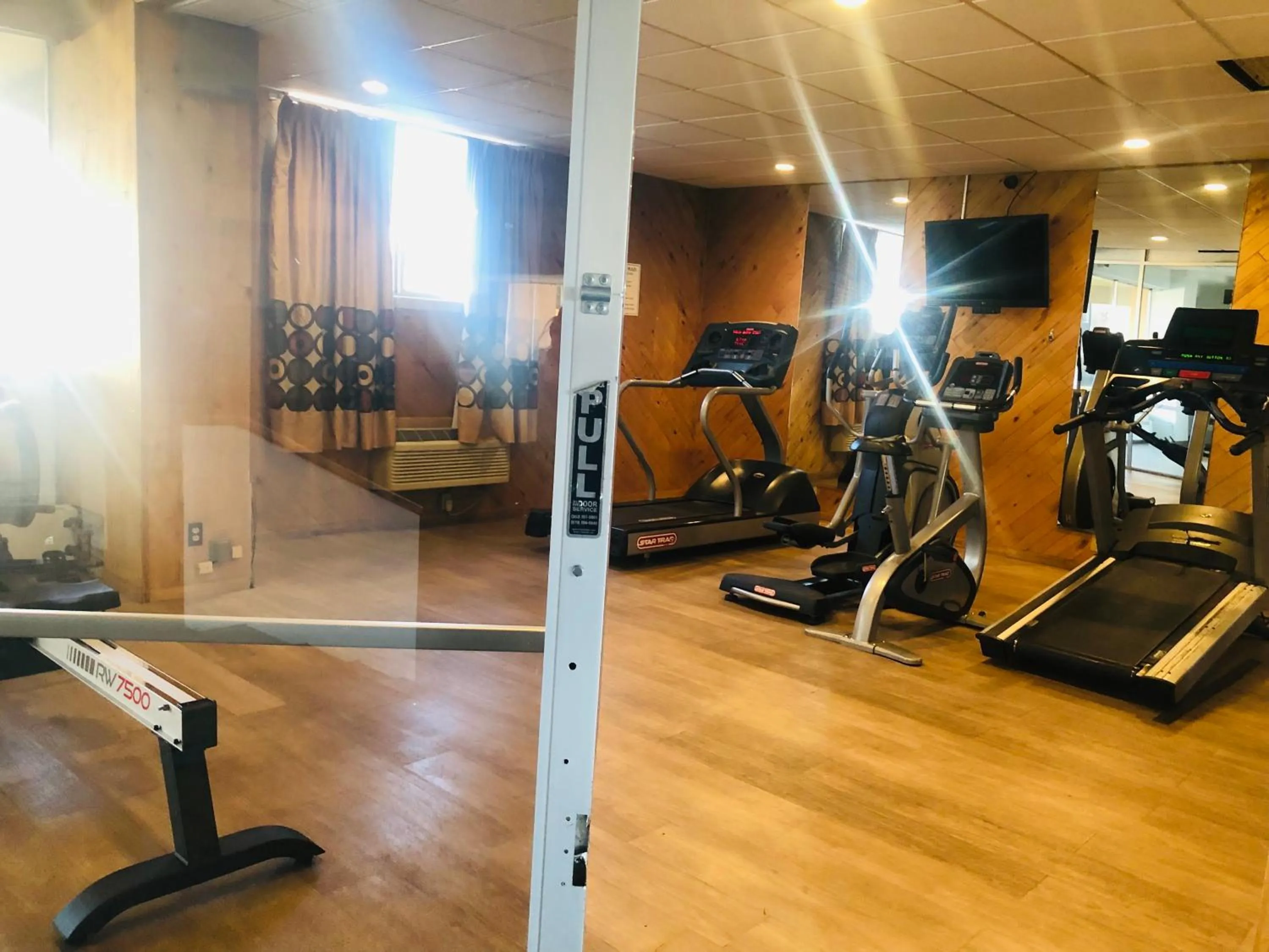 Fitness centre/facilities in Budget Inn Denver Downtown