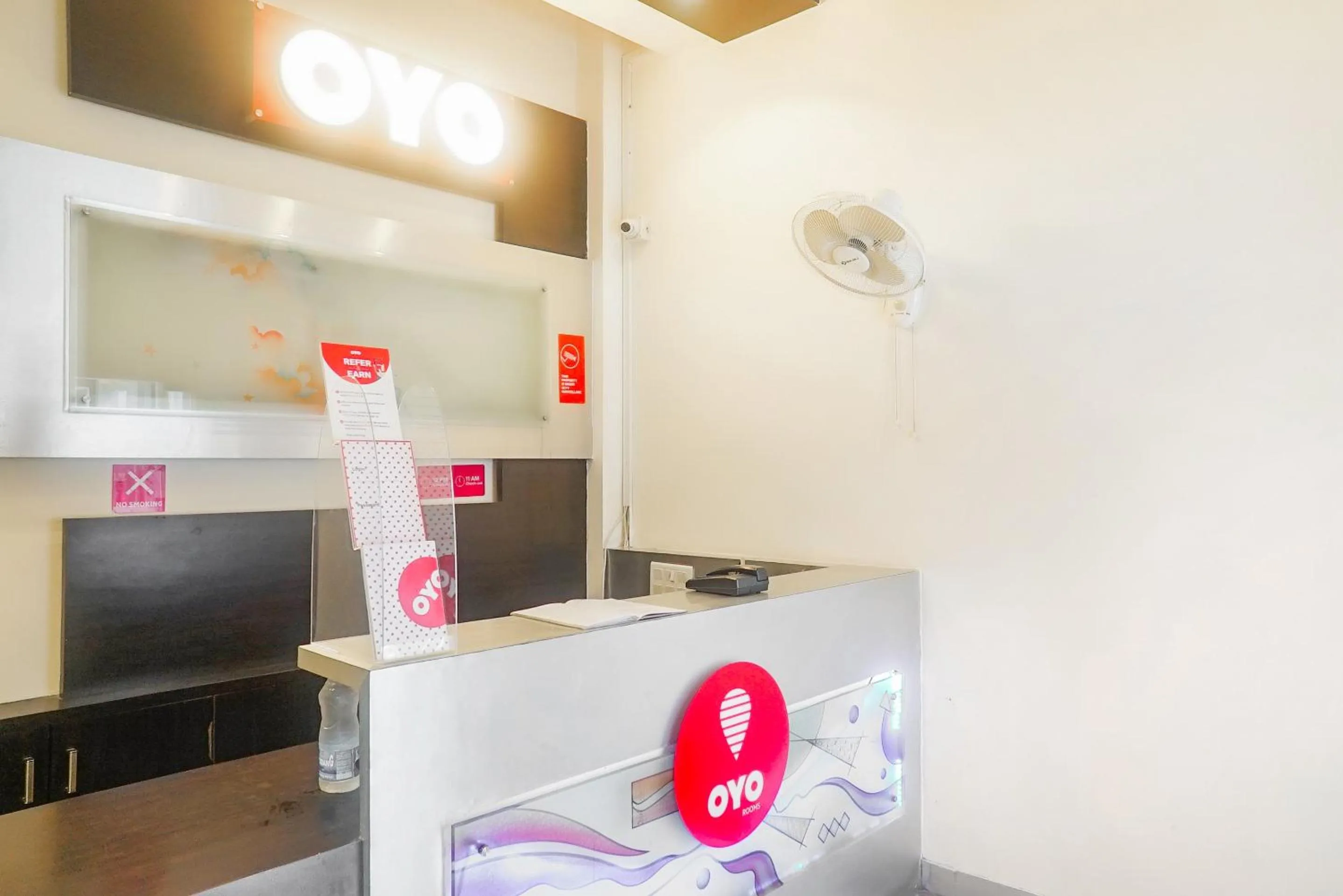 Lobby or reception in Hotel O Paradise Inn Talegaon Dabhade