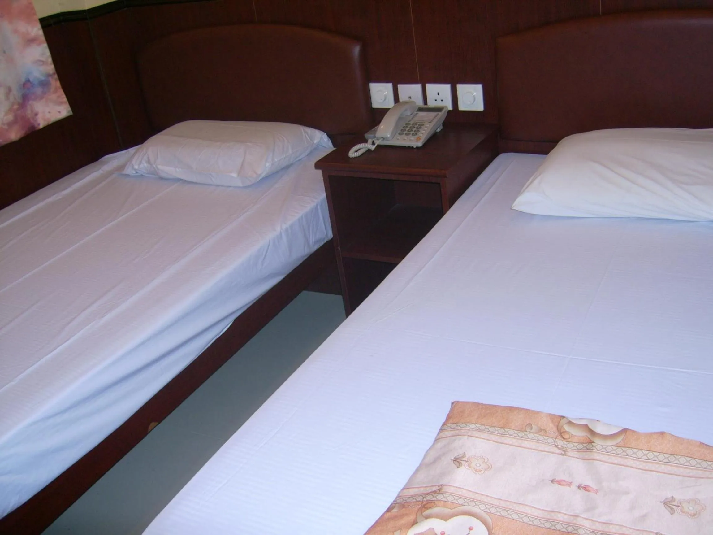 Bedroom, Bed in Hong Kong CoLiving Space