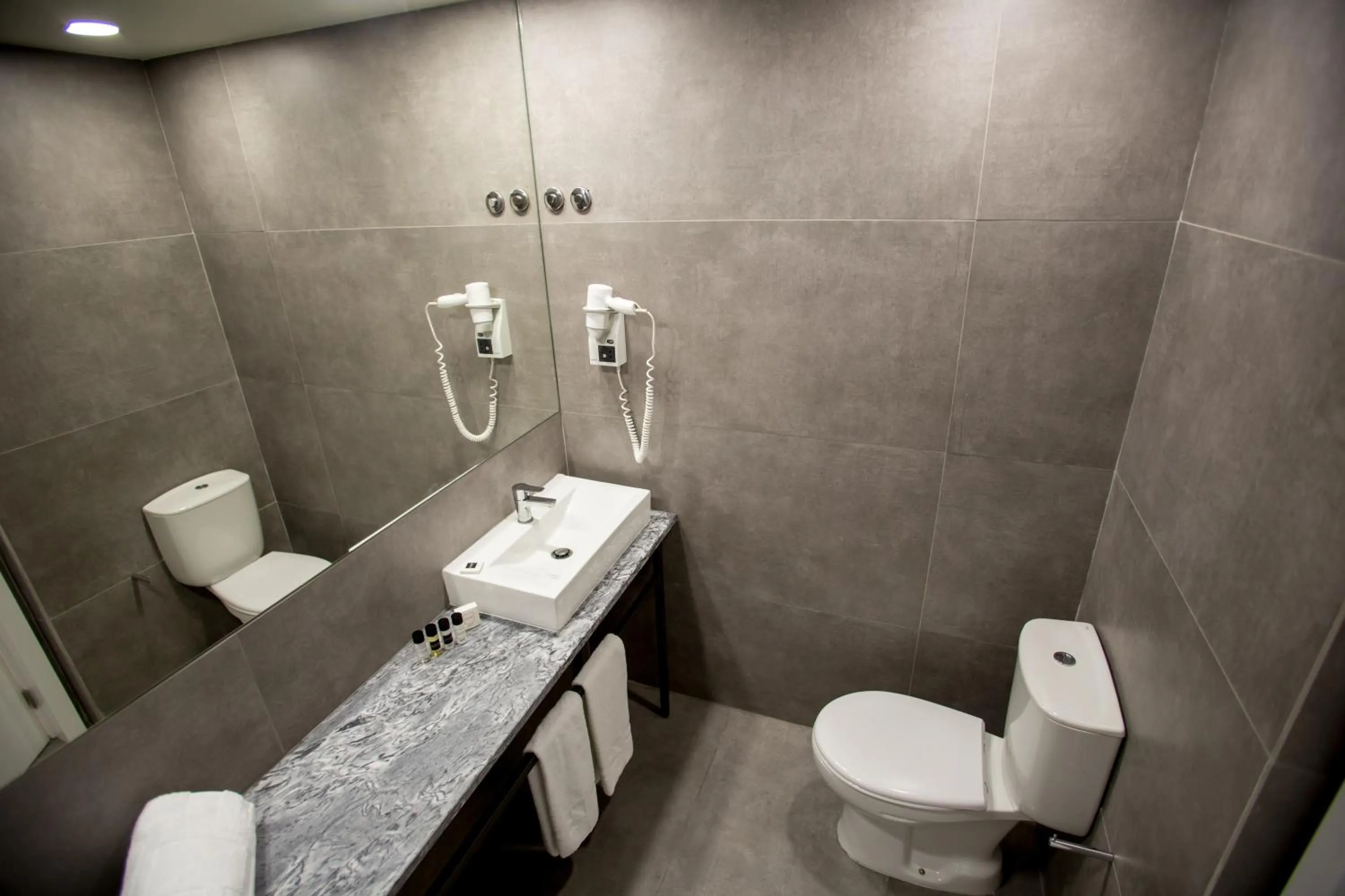 Toilet in The Gate Porto