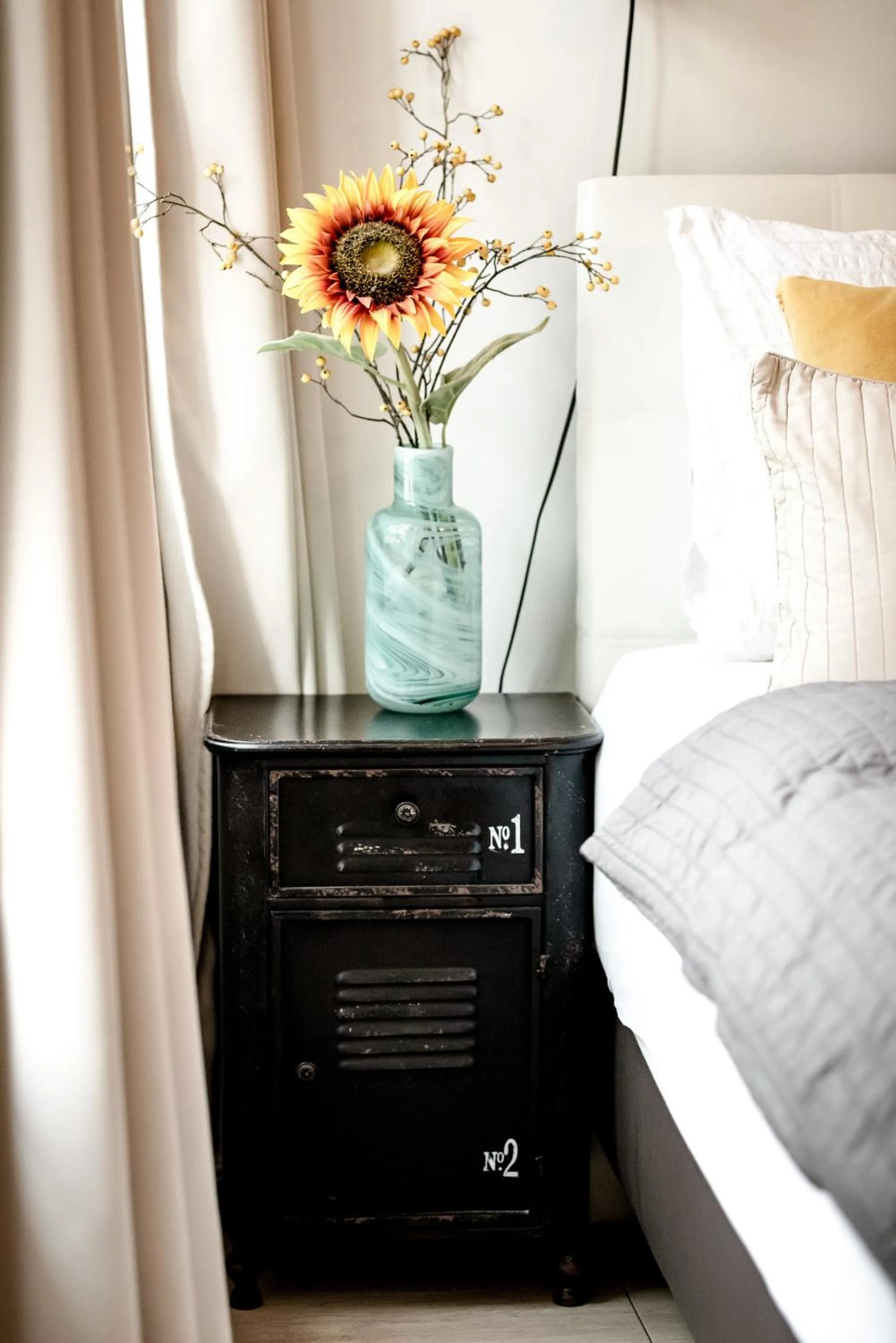 Bed in Sunflower Amsterdam