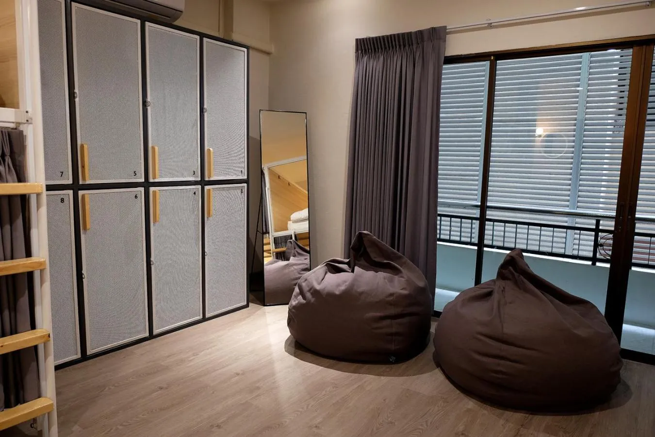 Bed in Siam Mansion - SHA