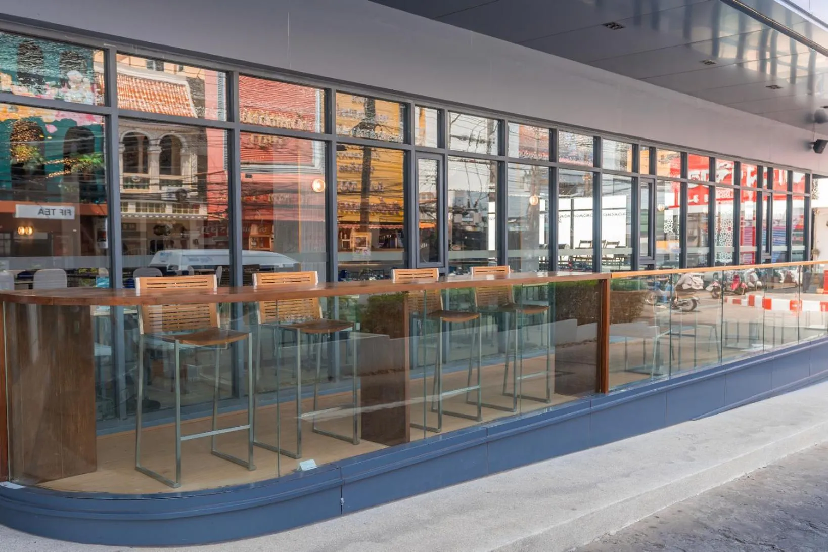 Restaurant/places to eat in Pearl Hotel Phuket