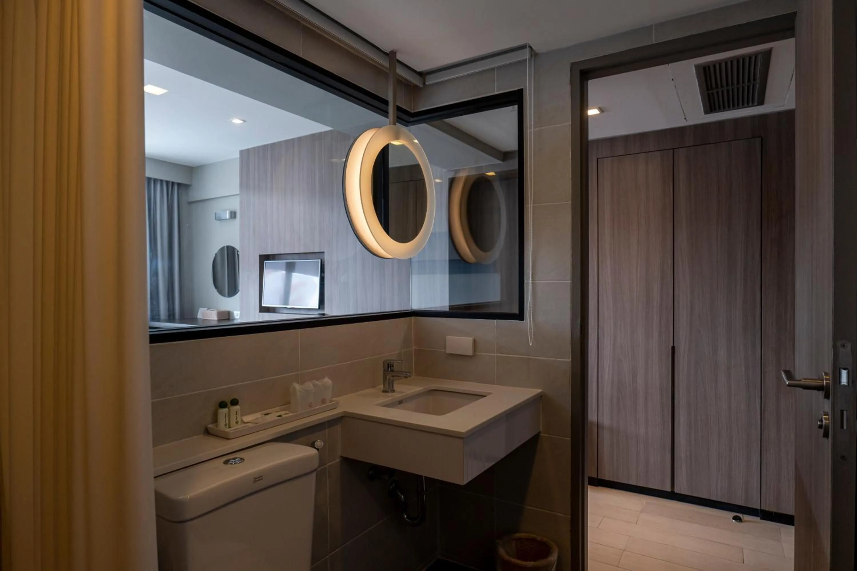 Bathroom in Pearl Hotel Phuket