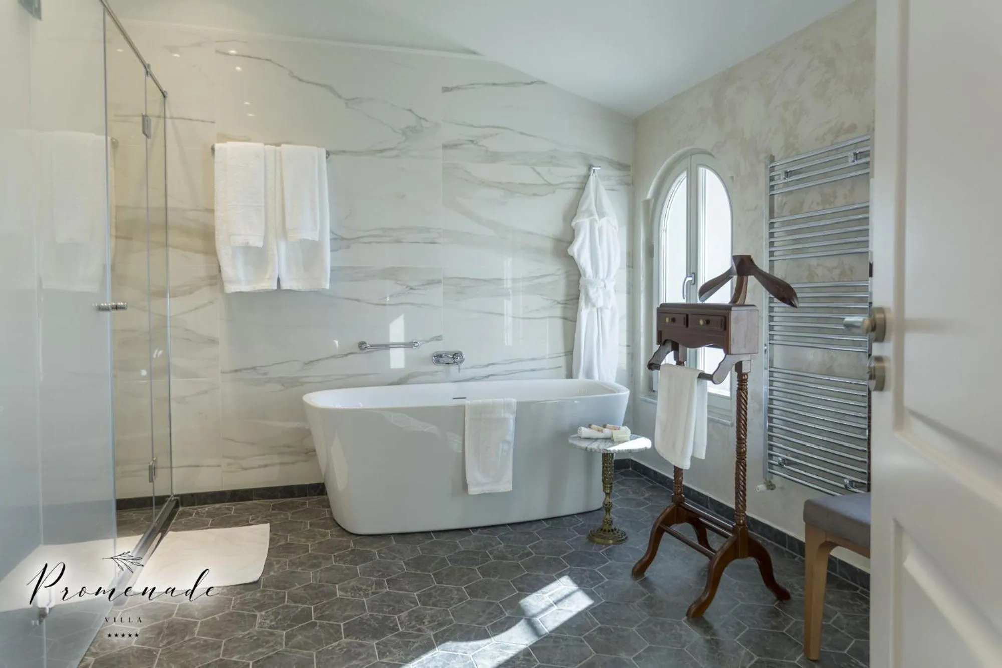 Bathroom in Villa Promenade