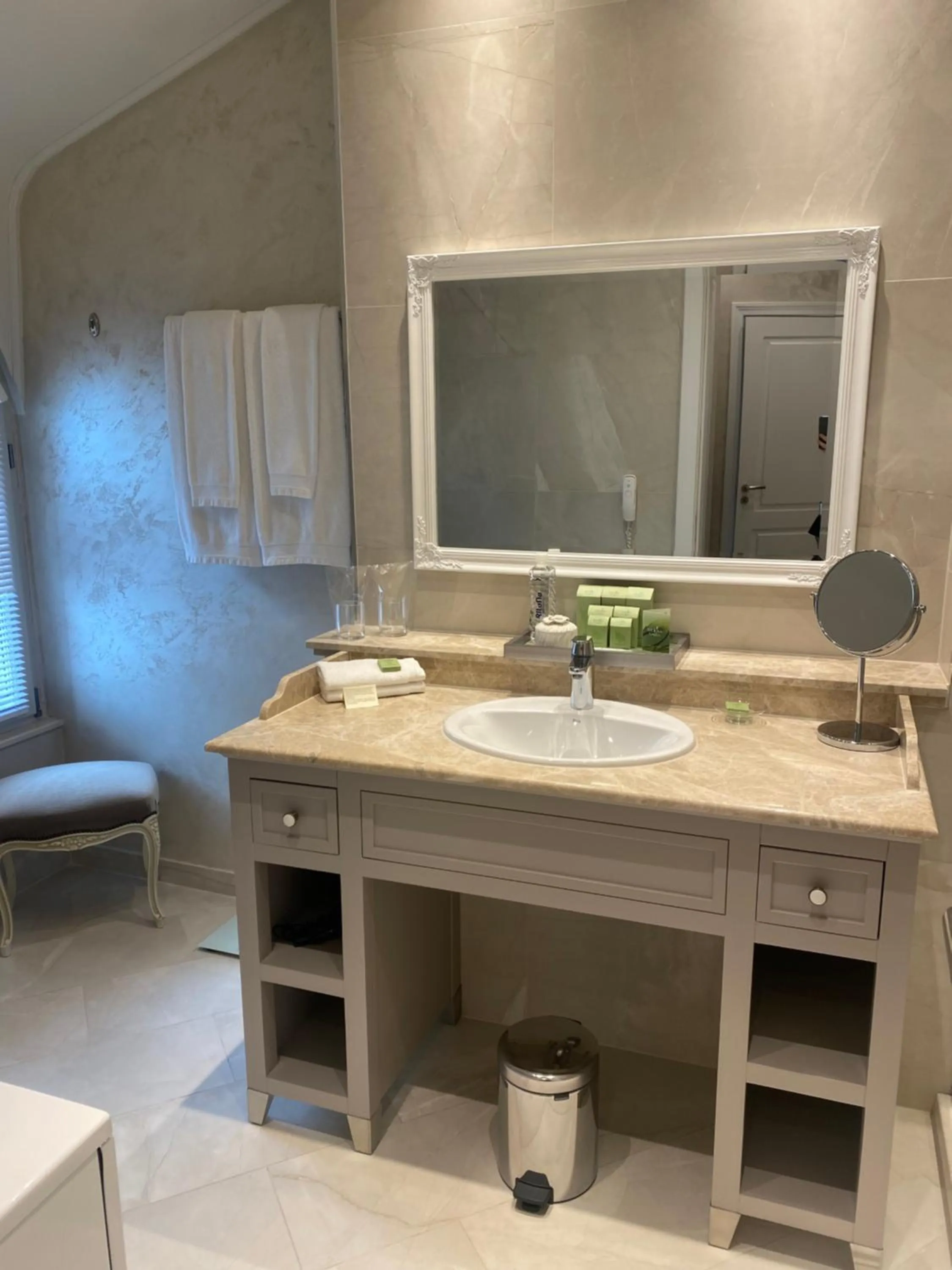 Bathroom in Villa Promenade
