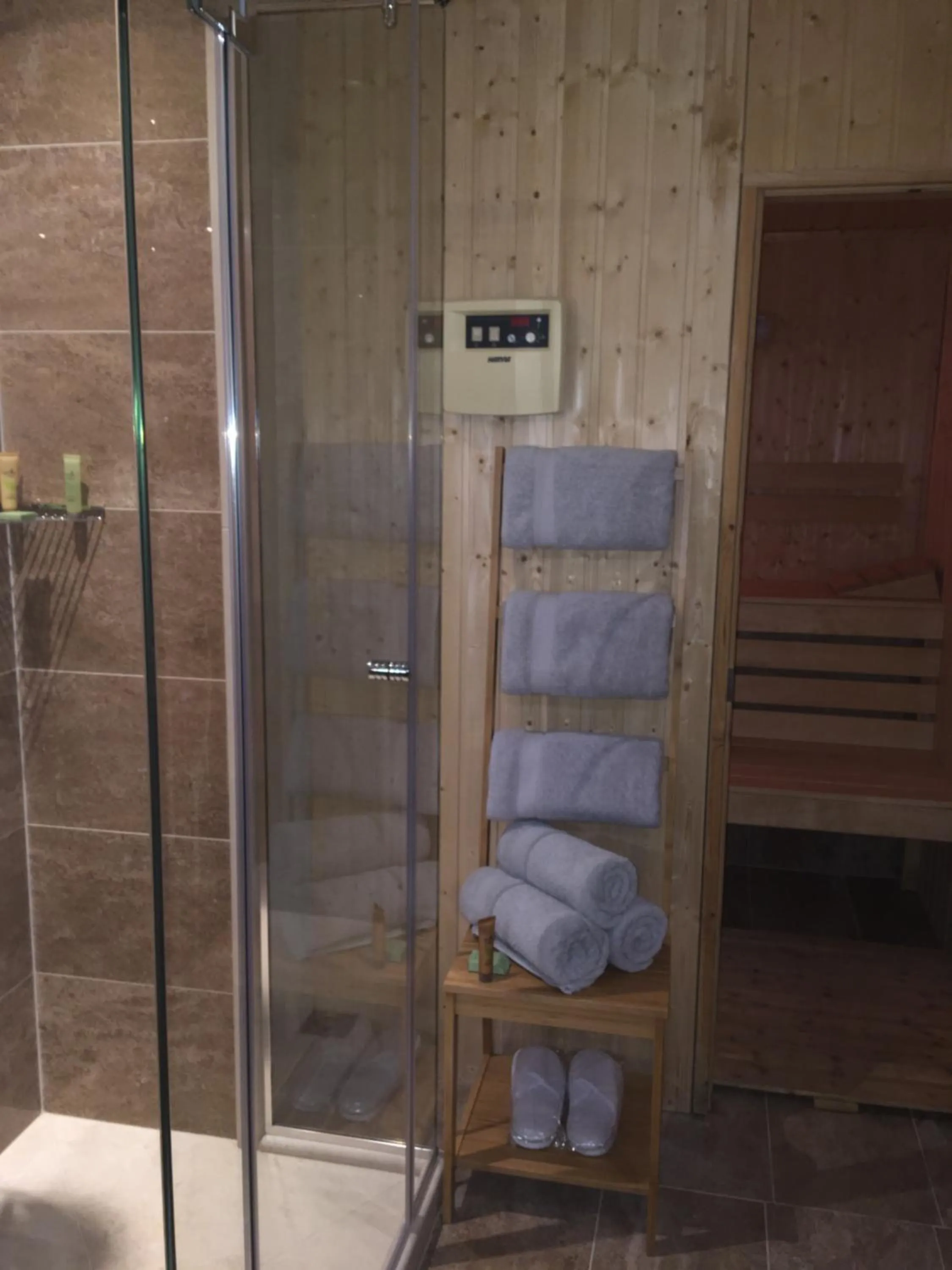 Shower in Villa Promenade