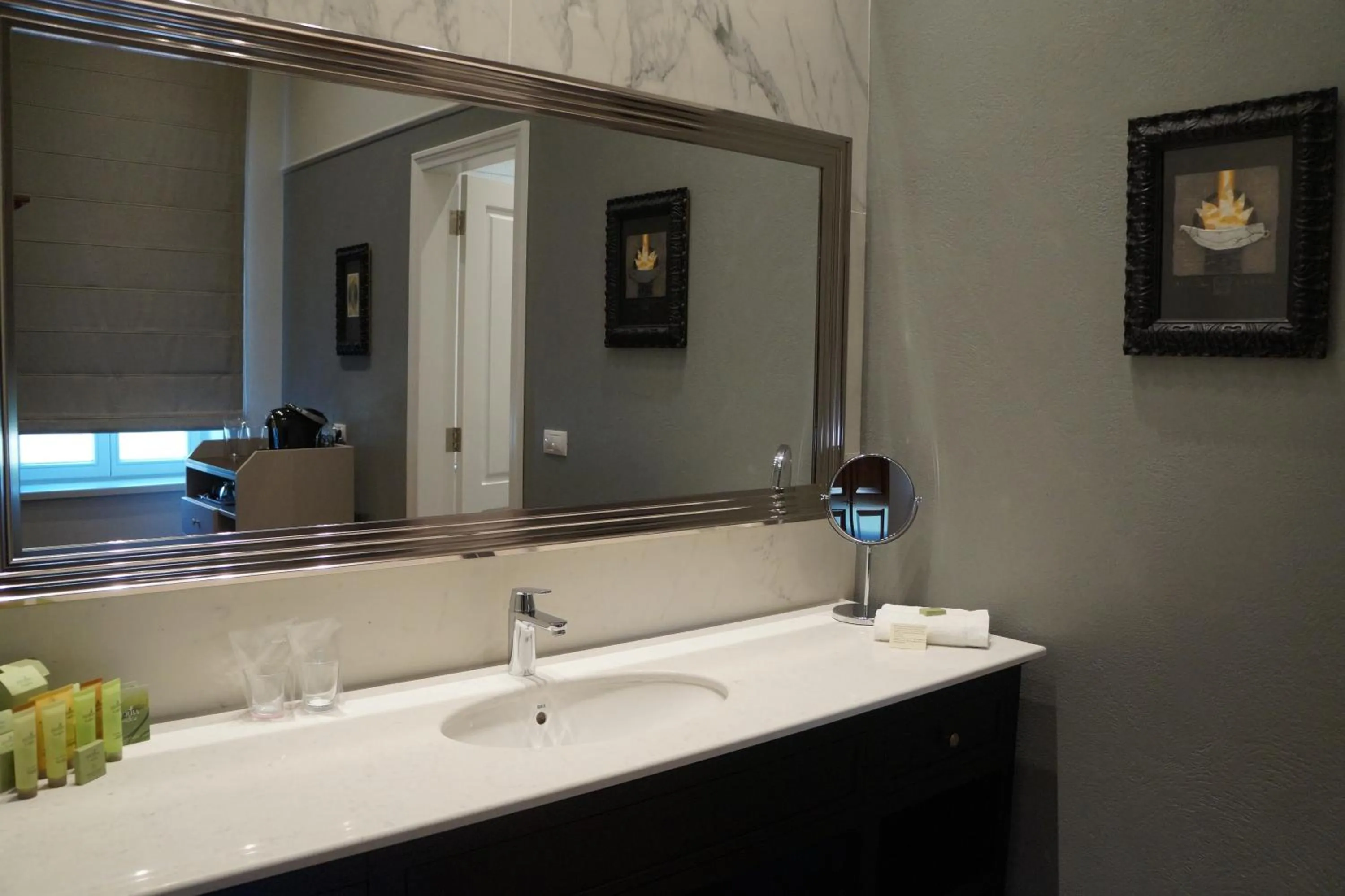 Bathroom in Villa Promenade