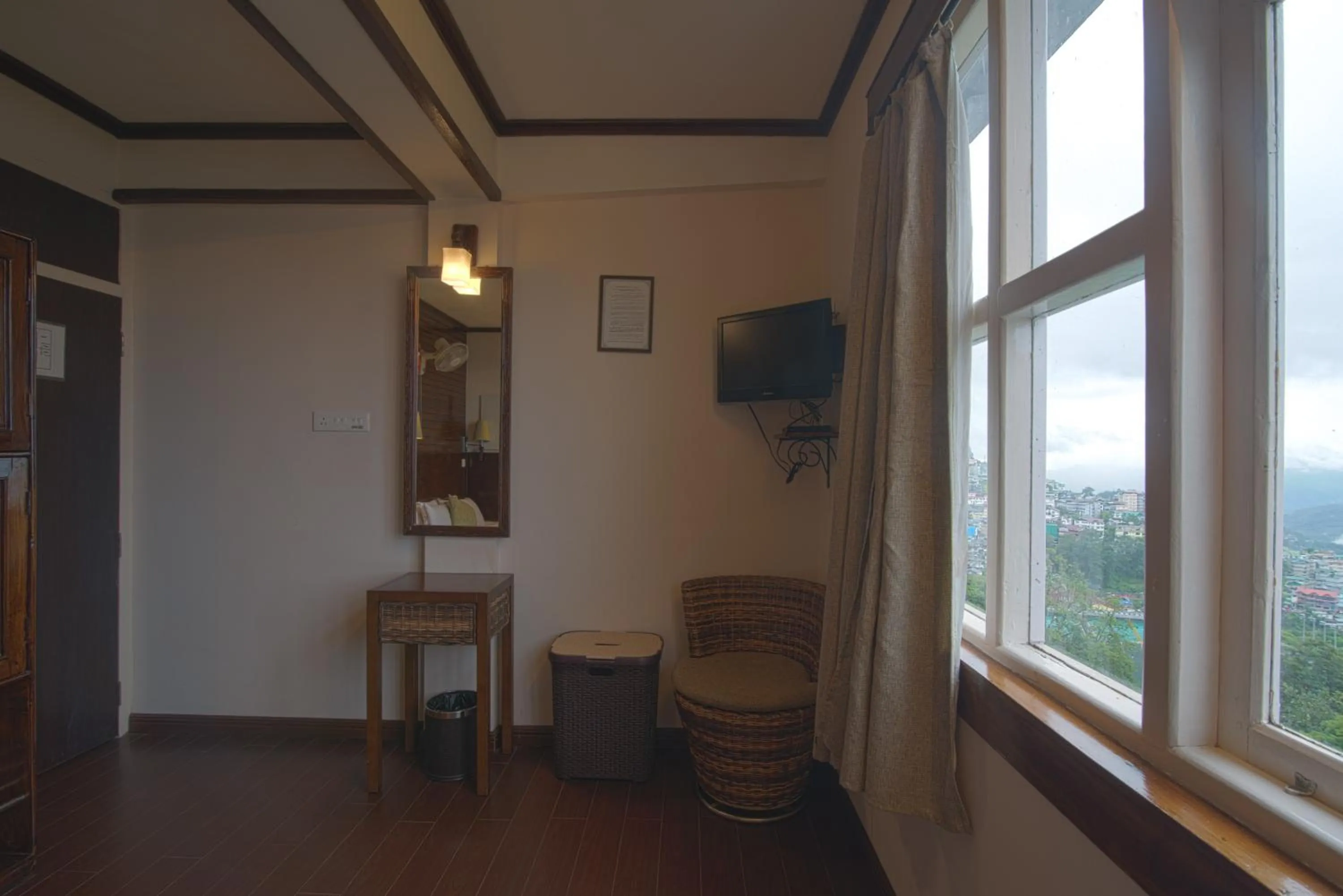 TV and multimedia in The Nettle and Fern Hotel Gangtok