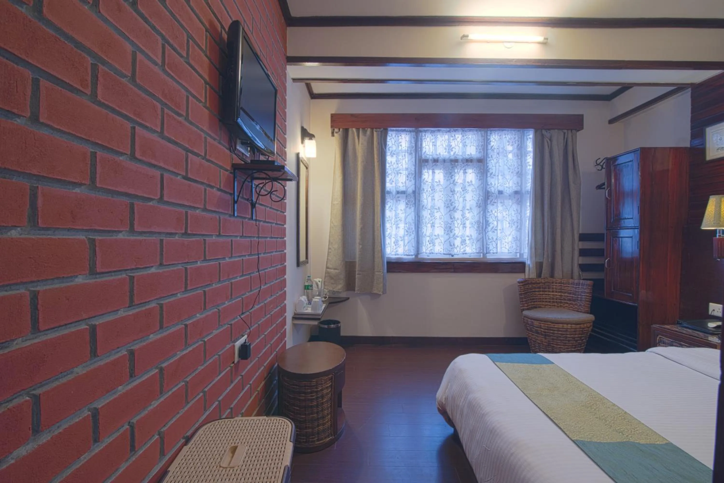 Bed in The Nettle and Fern Hotel Gangtok