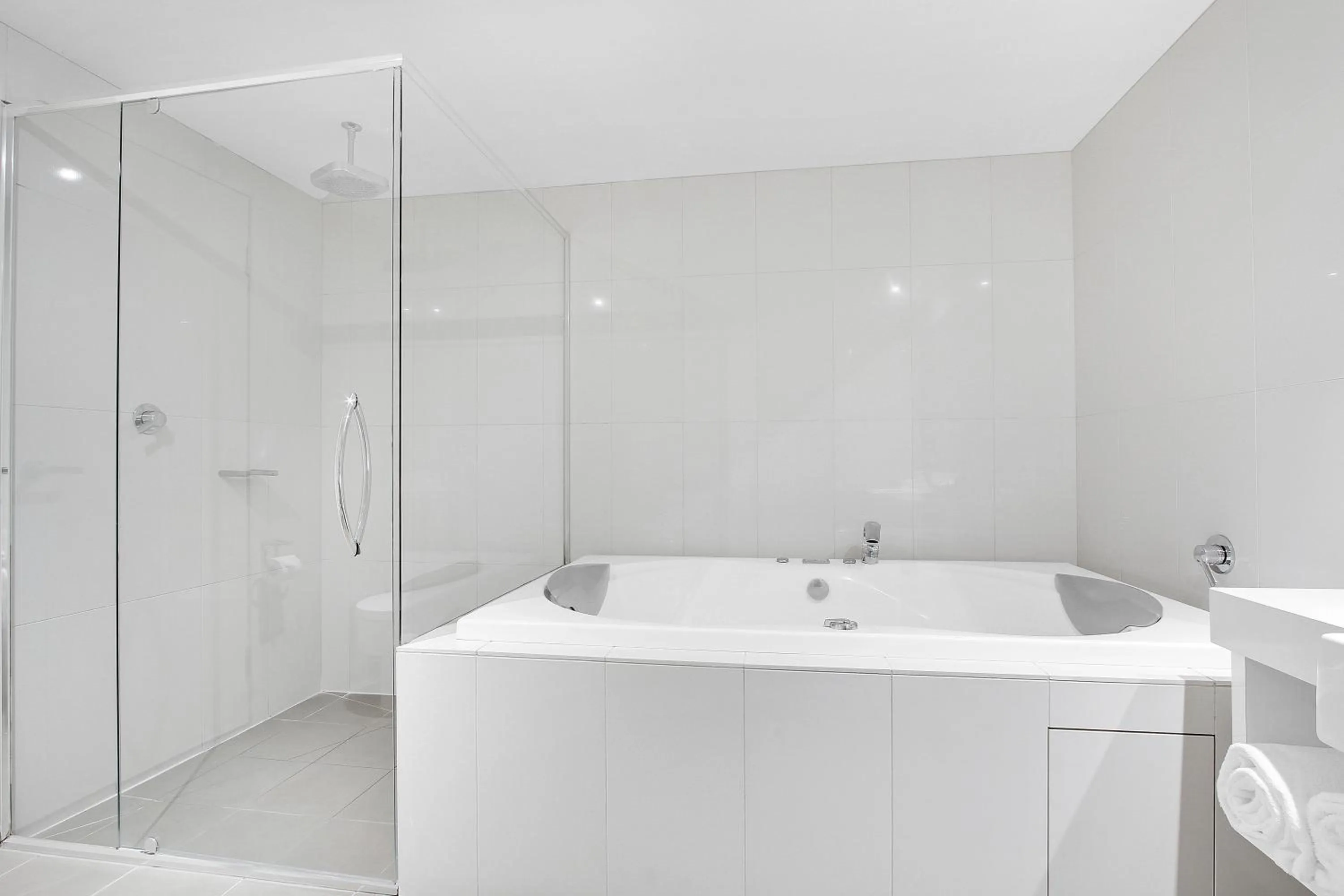 Bathroom in 5 Knots Metung