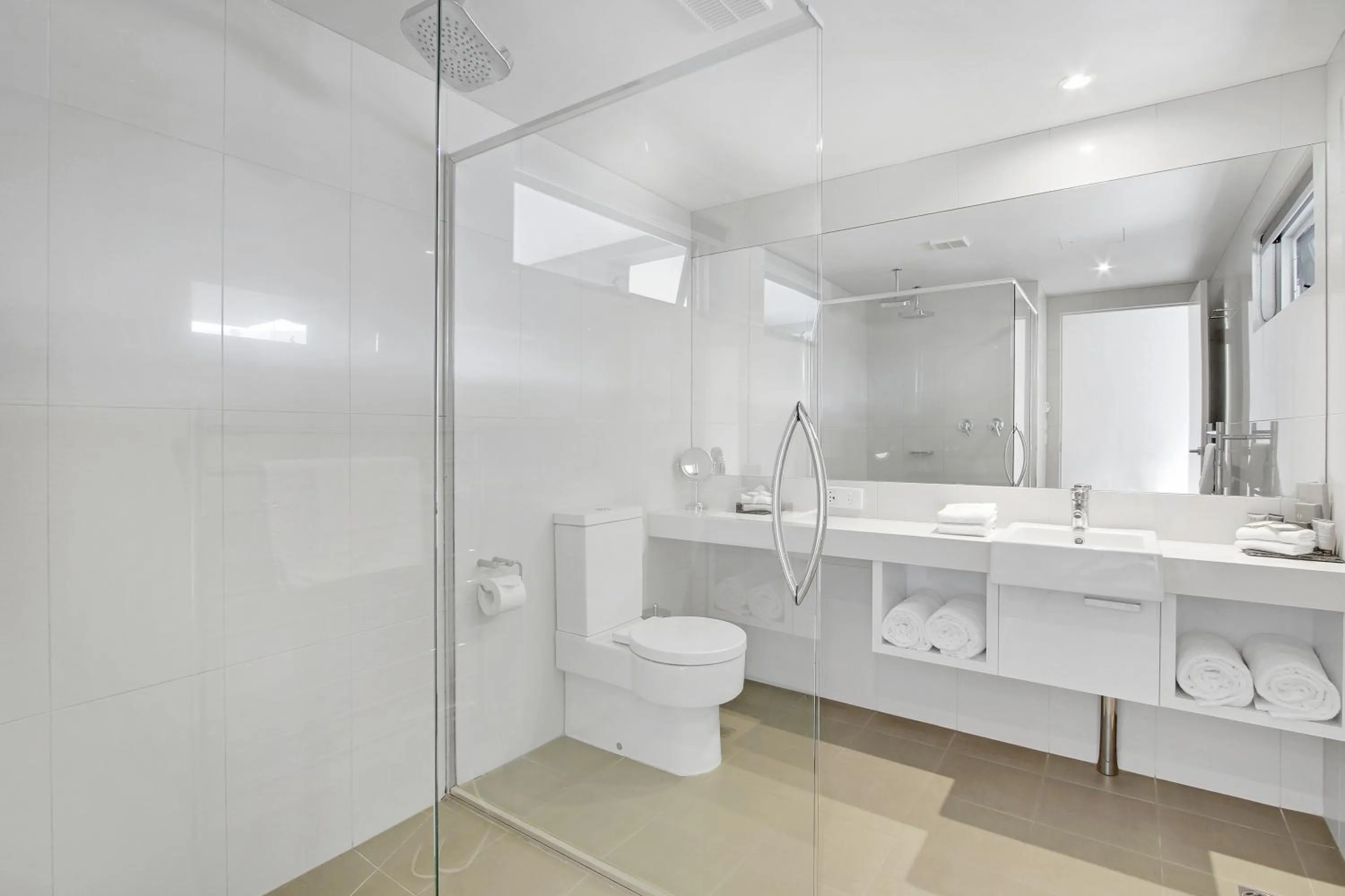 Bathroom in 5 Knots Metung