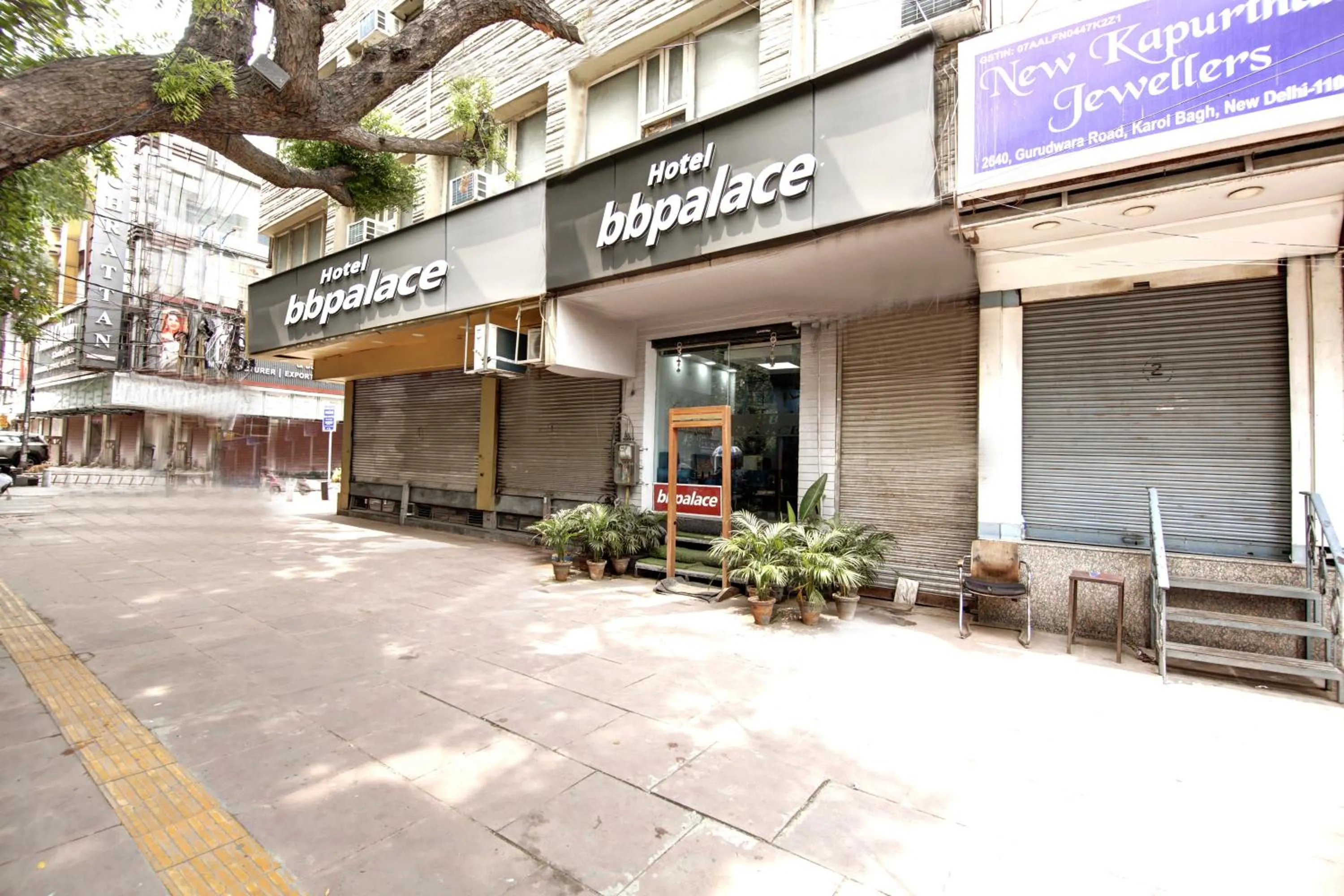 Property building in Hotel BB Palace (A Family Hotel)