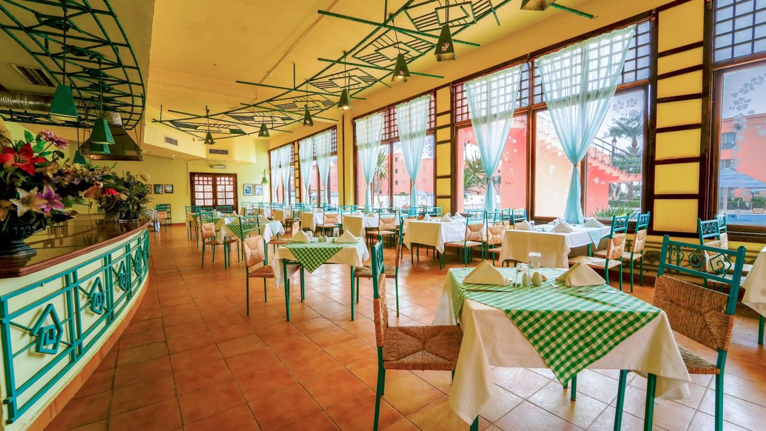 Restaurant/places to eat in Kefi Palmera Beach Resort El Sokhna - Family Only