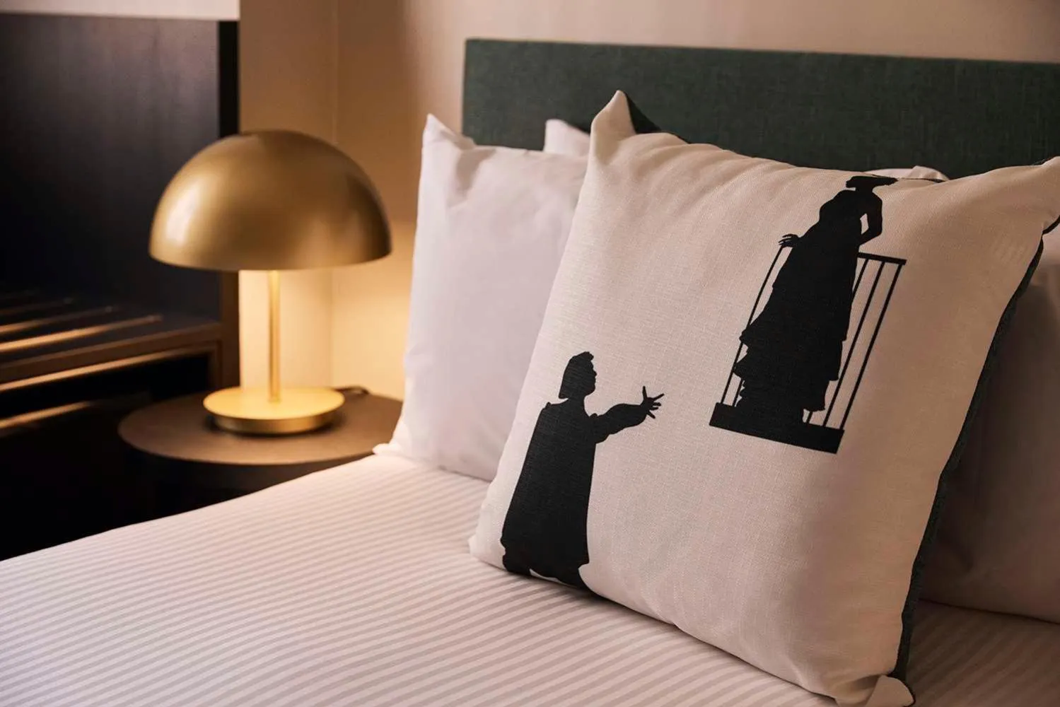 Bedroom, Bed in The Capitol Hotel Sydney