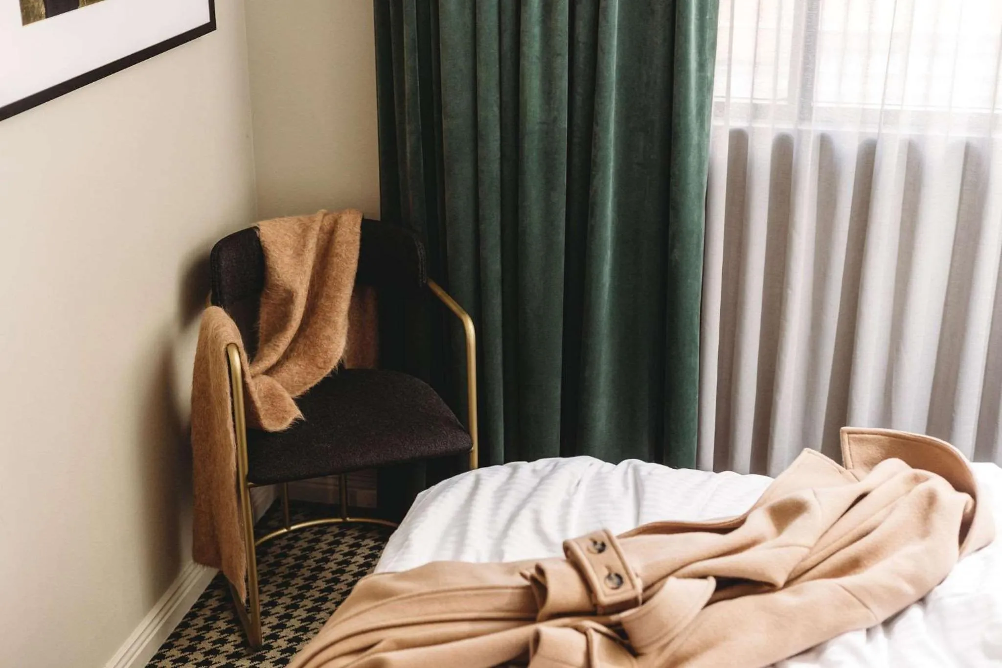 Bedroom, Bed in The Capitol Hotel Sydney