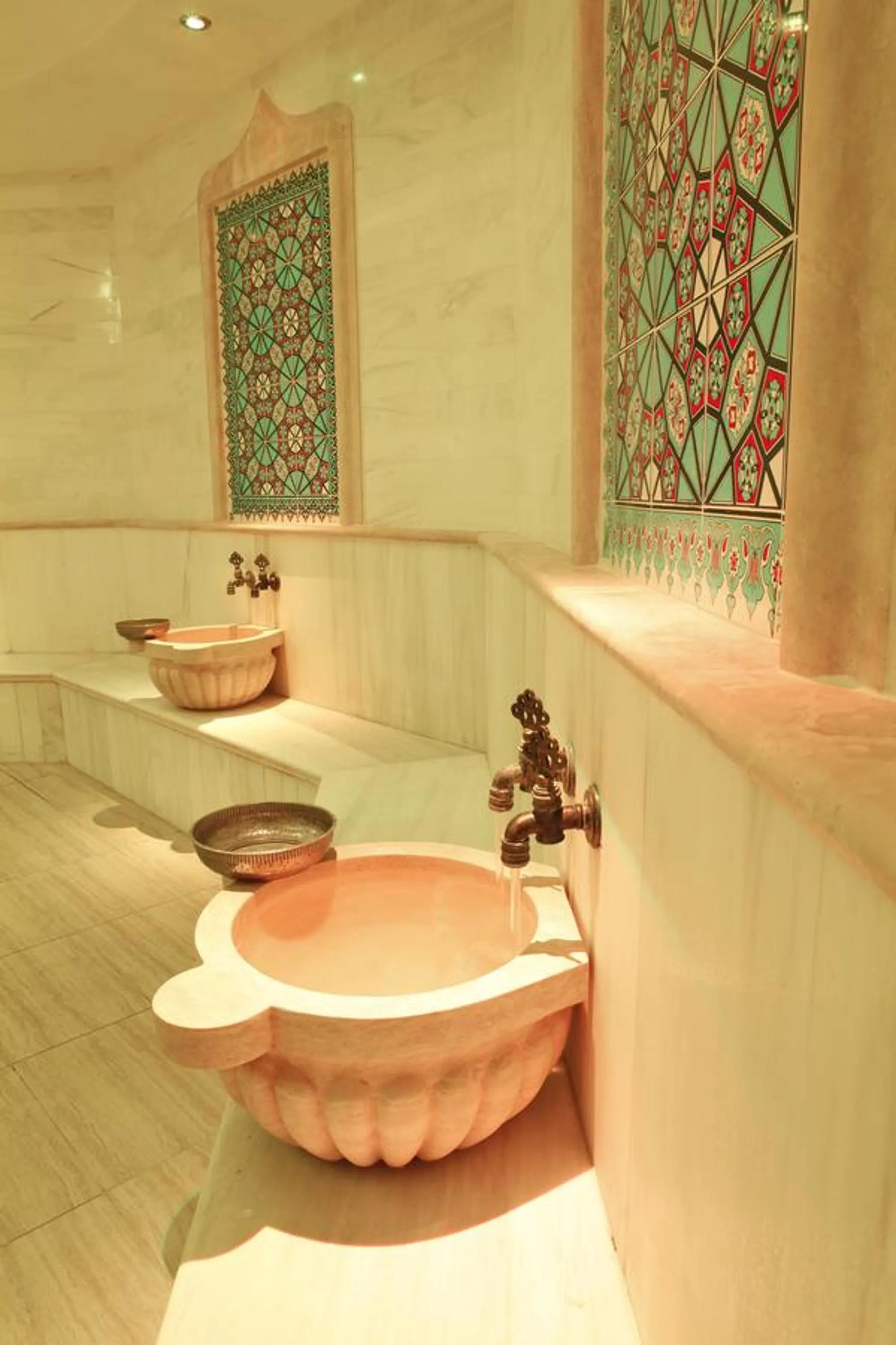 Steam room in Basaranlar Thermal Otel