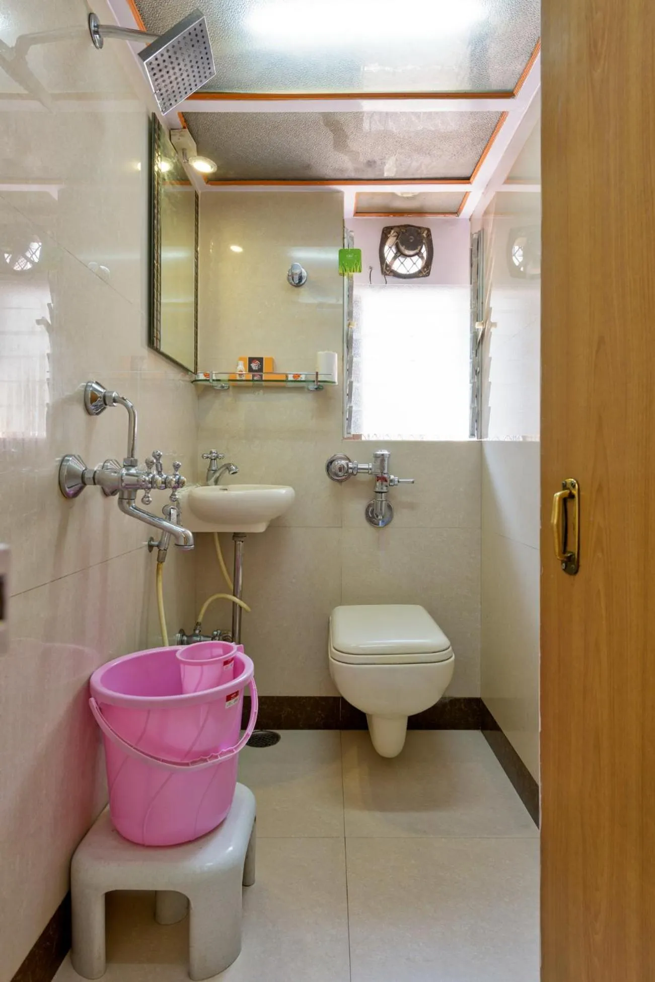 Toilet in Hotel Royal Castle