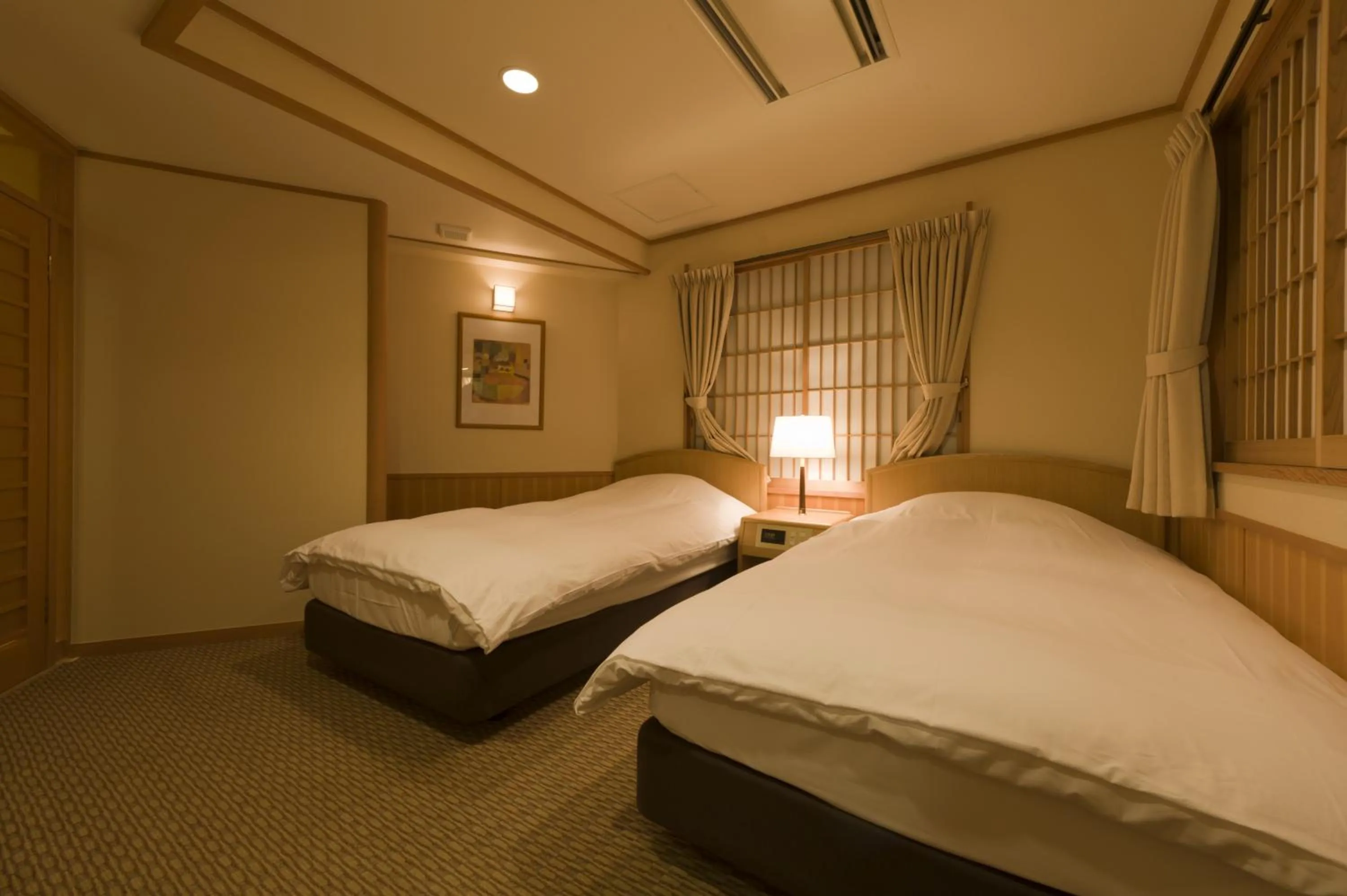Room with Tatami Area and Mt.Fuji View and Open Air Bath in Oike Hotel