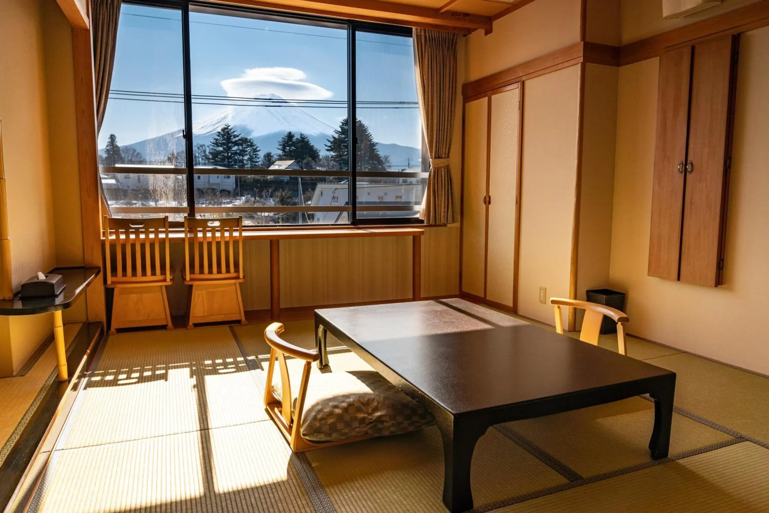 Japanese-Style Room with Mt.Fuji View - Low Floor in Oike Hotel Japanese-Style Room with Mt.Fuji View - Low Floor in Oike Hotel