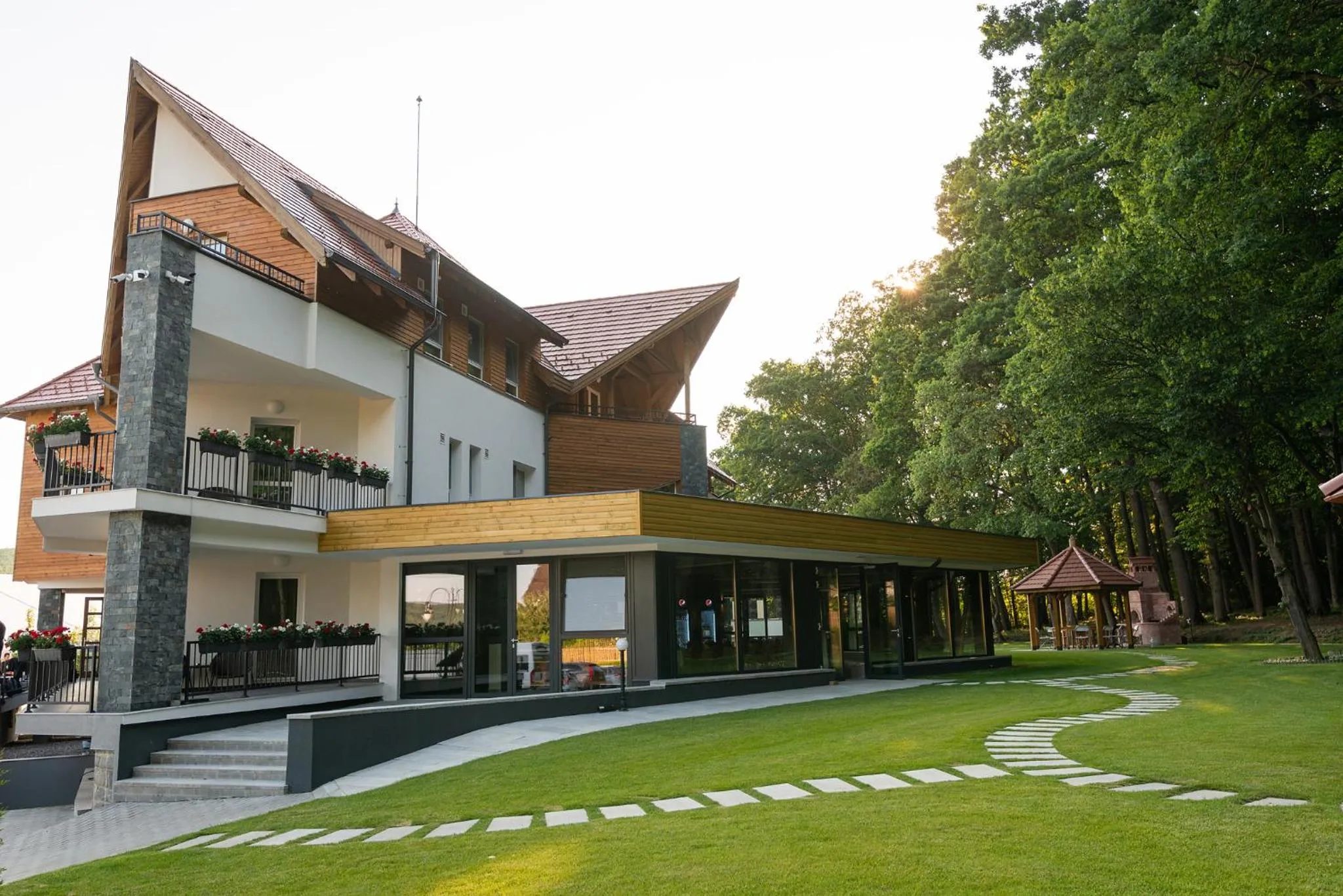 Restaurant/places to eat in Panorama Boutique Hotel