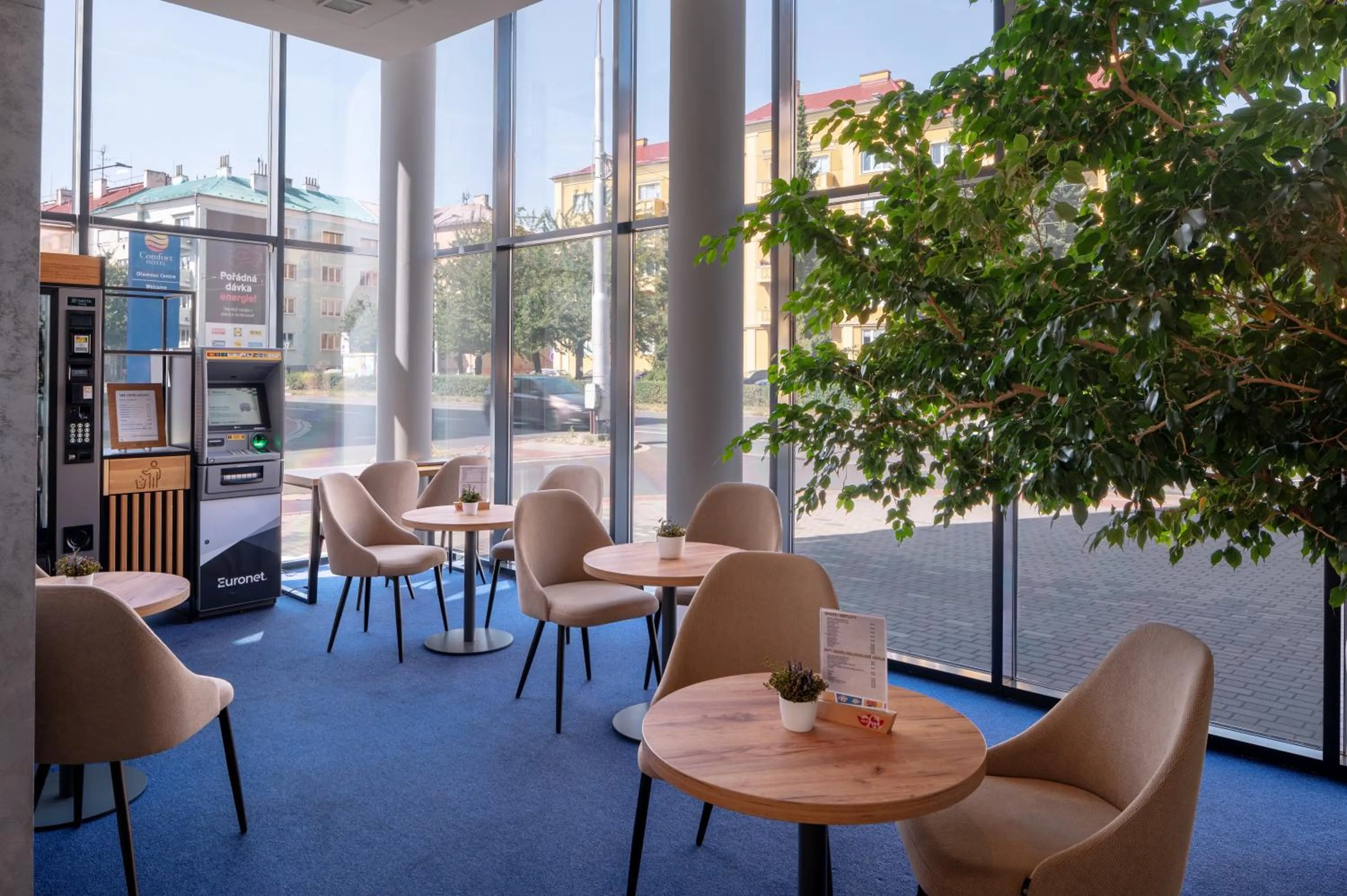 Lobby or reception in Comfort Hotel Olomouc Centre