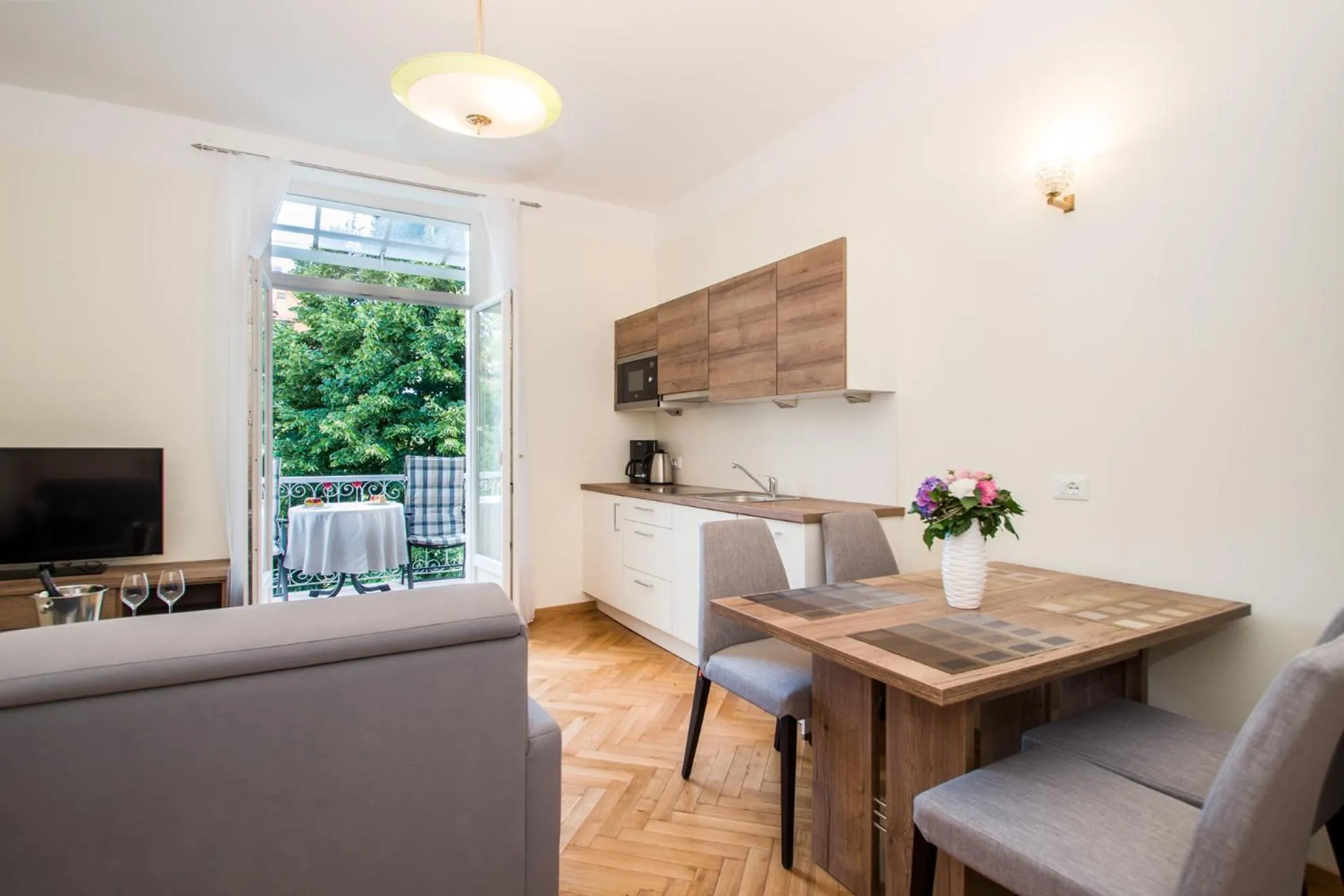 TV and multimedia in Residence Diana