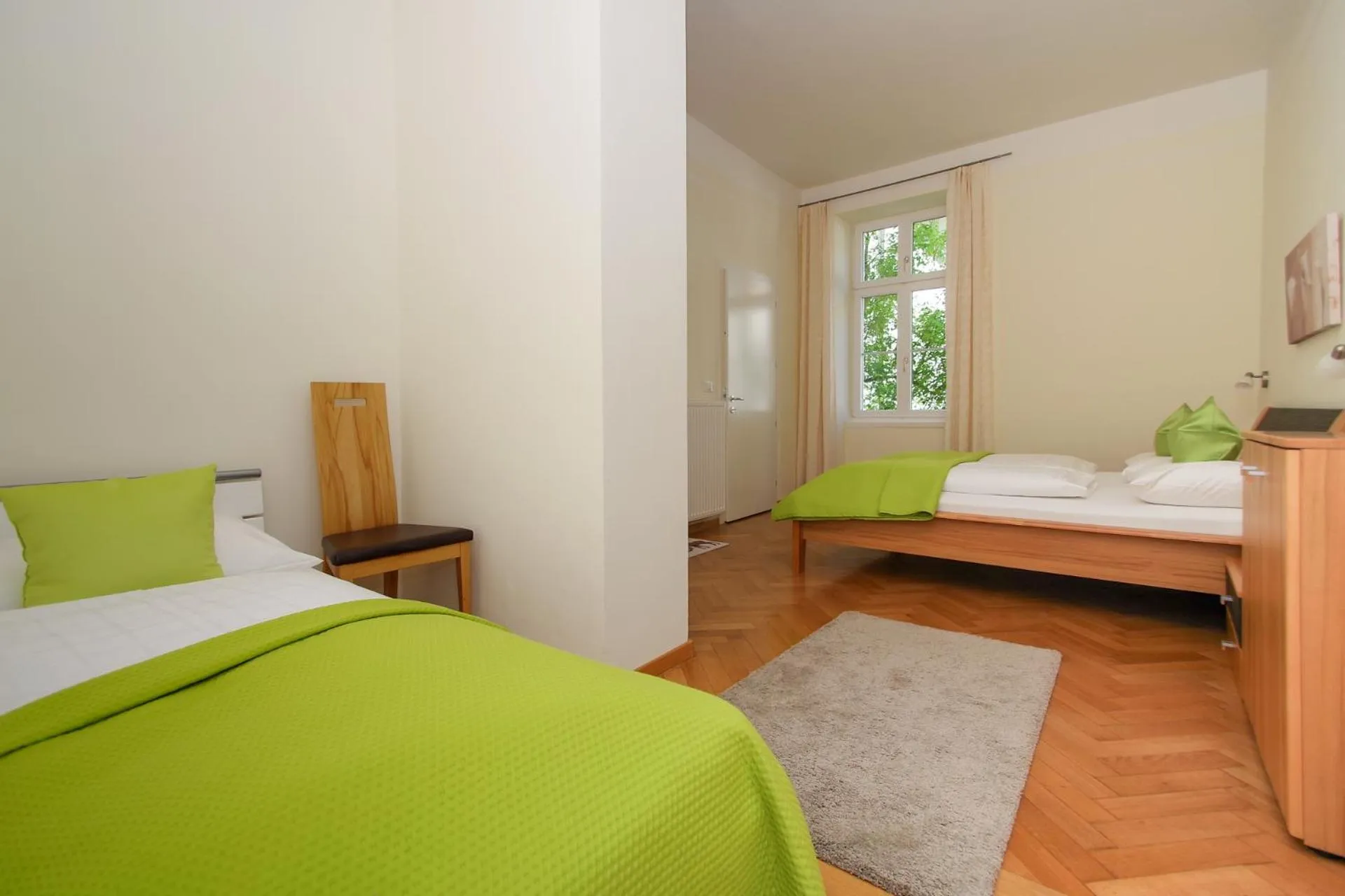 Bed in Residence Diana