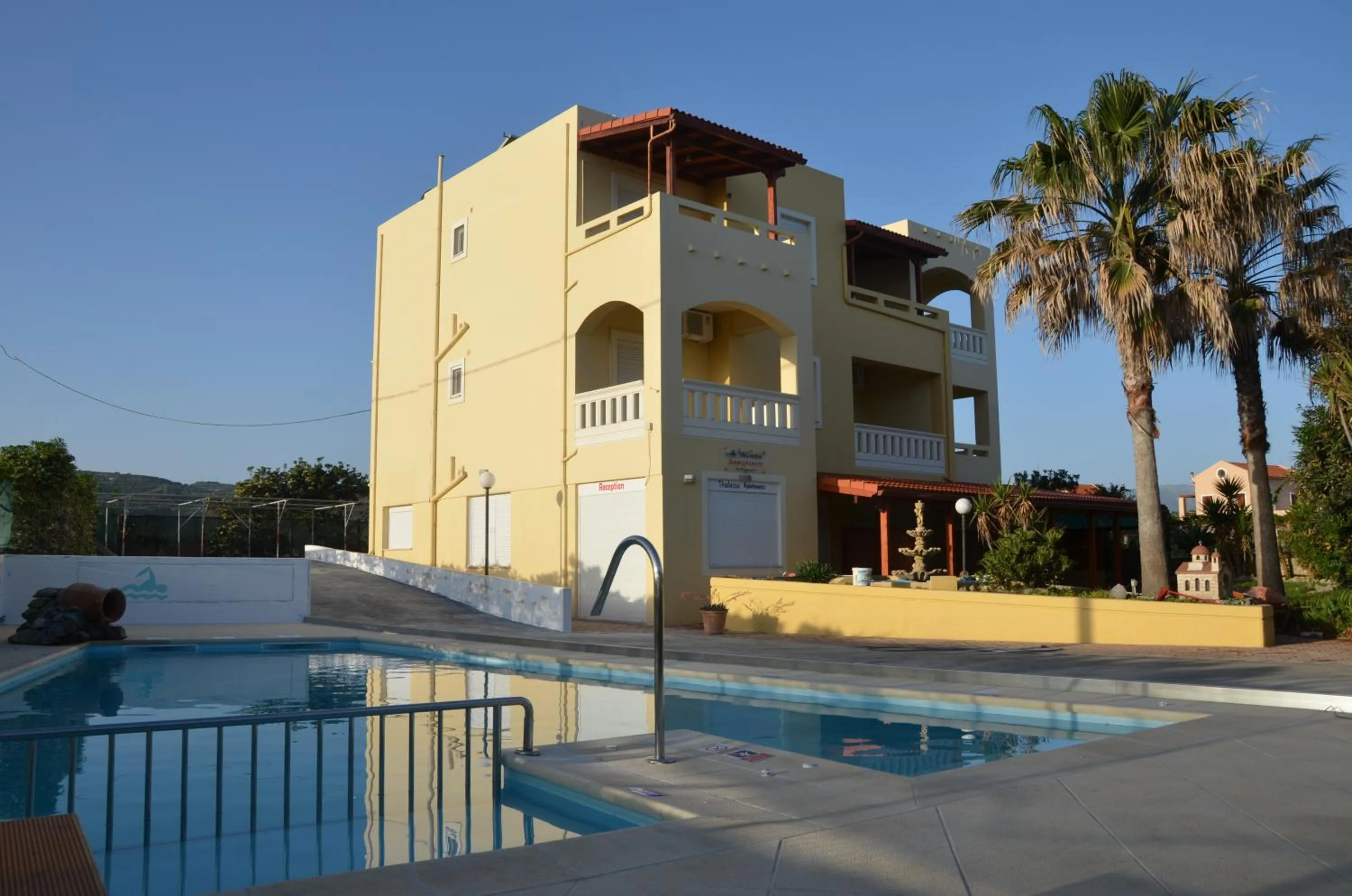 Facade/entrance in Thalassa Apartments