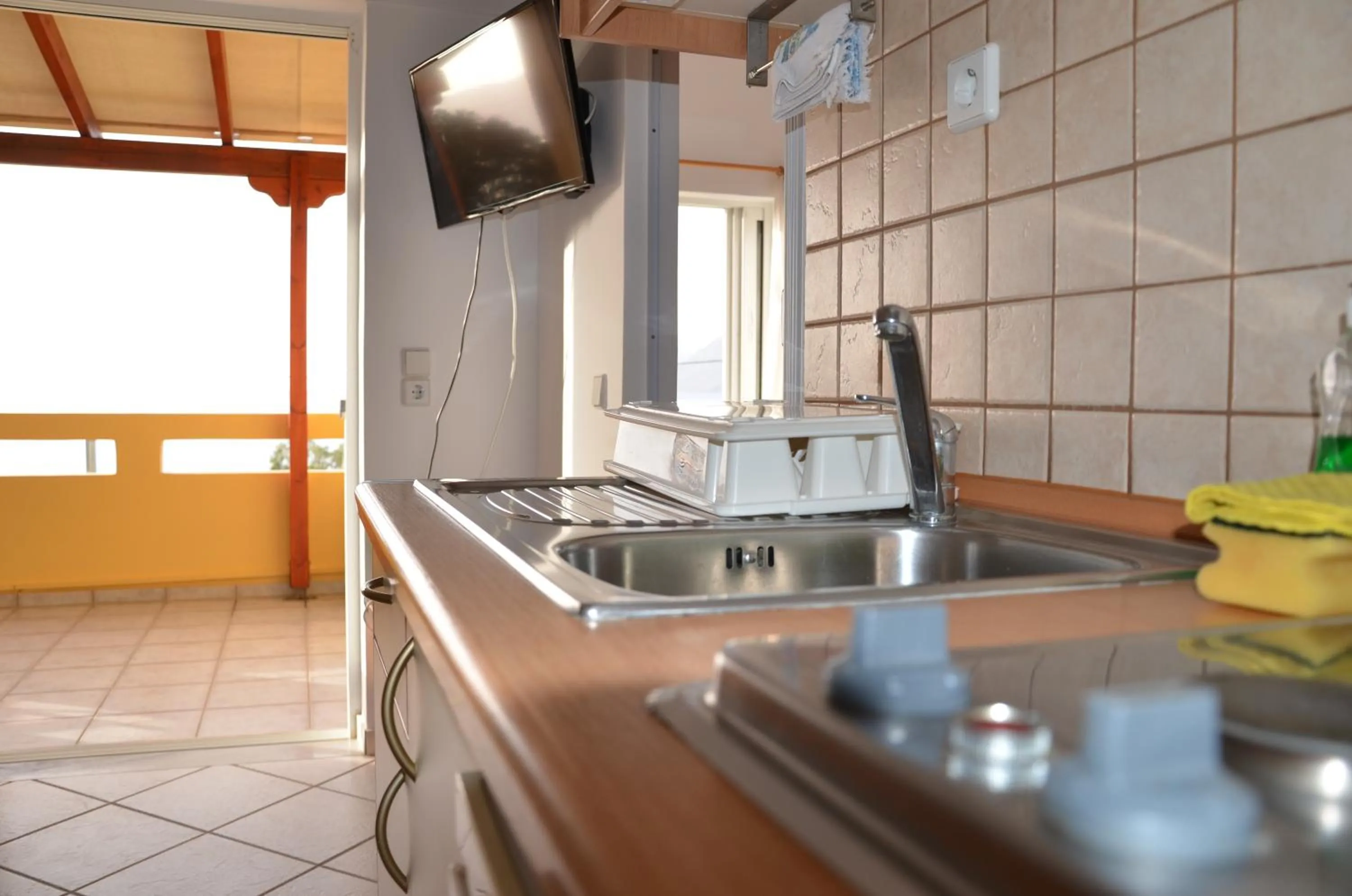 Kitchen or kitchenette in Thalassa Apartments
